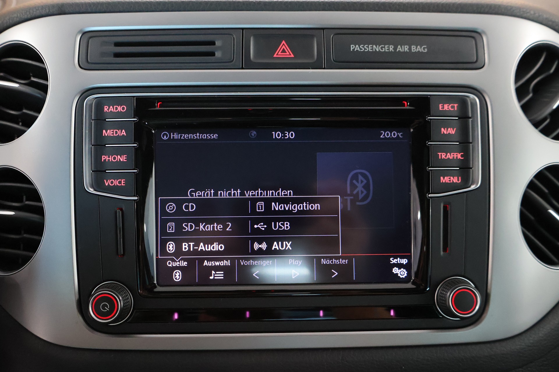 VW Tiguan 2.0 TDI BlueMotion Sport&Style 4Motion DSG-image-23