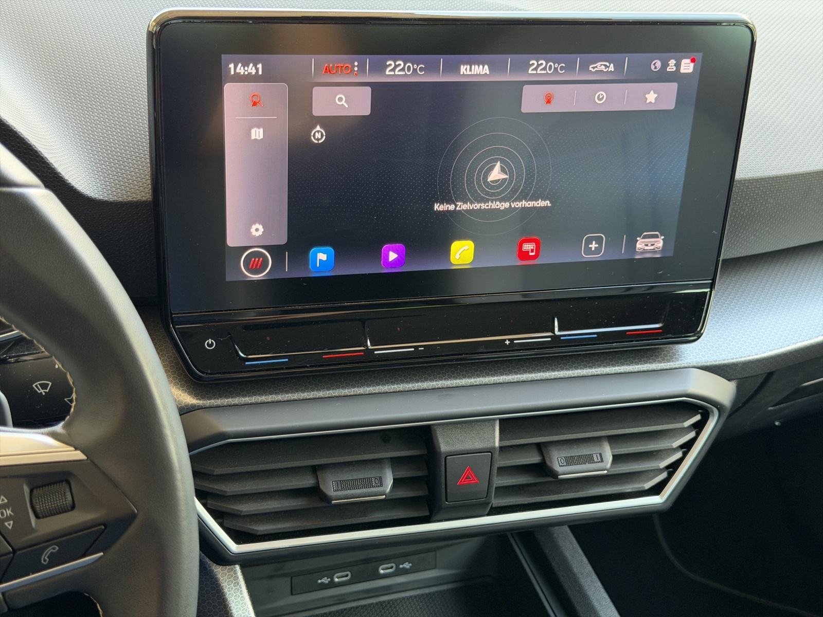 SEAT Leon ST 2.0 TDI Style DSG-image-10