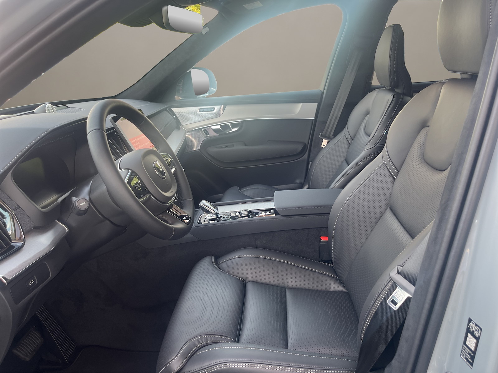 VOLVO XC90 2.0 B5 MH Black Edition AWD-image-8