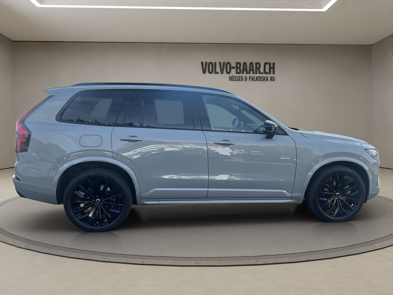VOLVO XC90 2.0 B5 MH Black Edition AWD-image-5