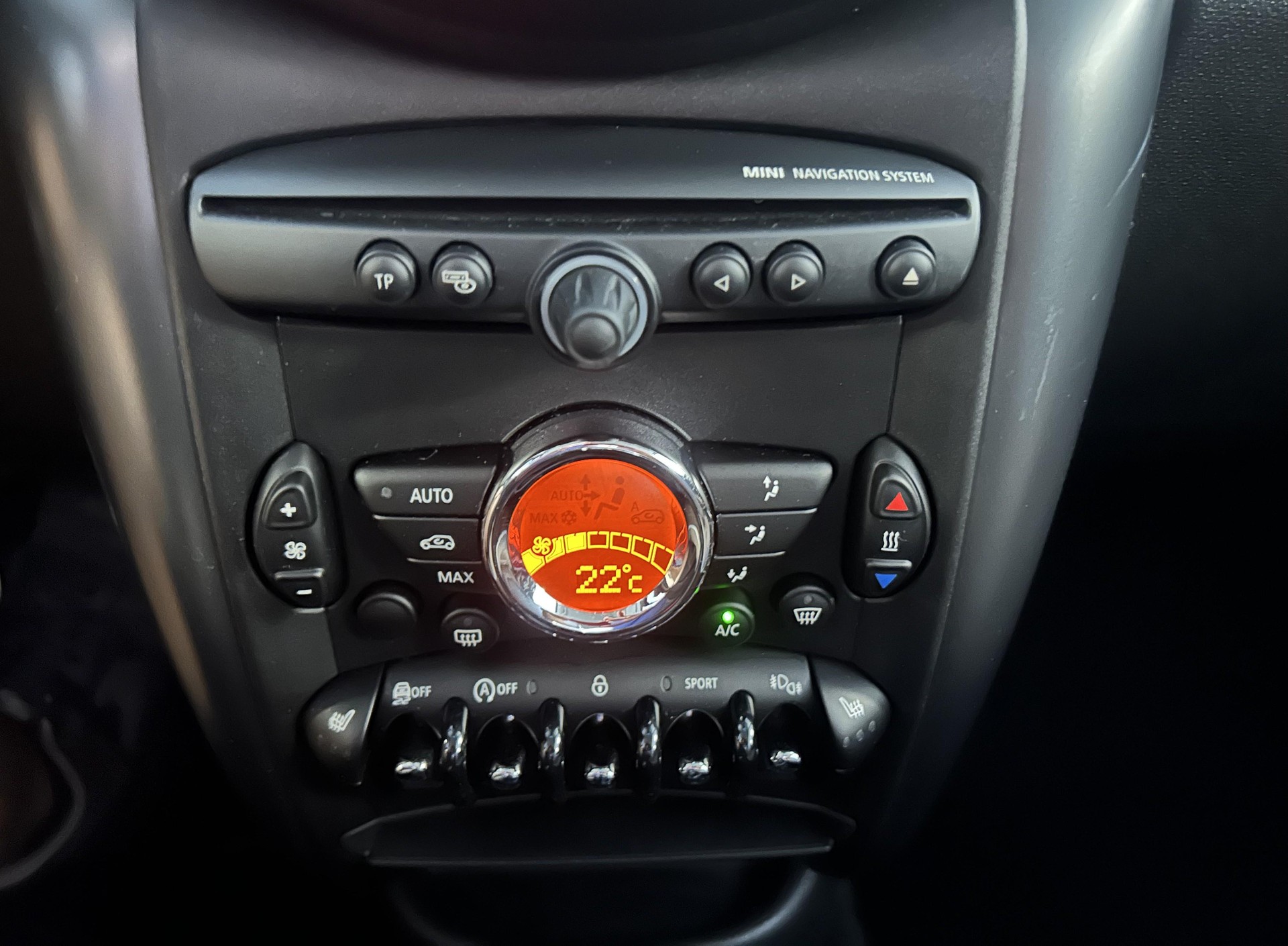 MINI Countryman R60 1.6i Cooper S ALL4-image-11