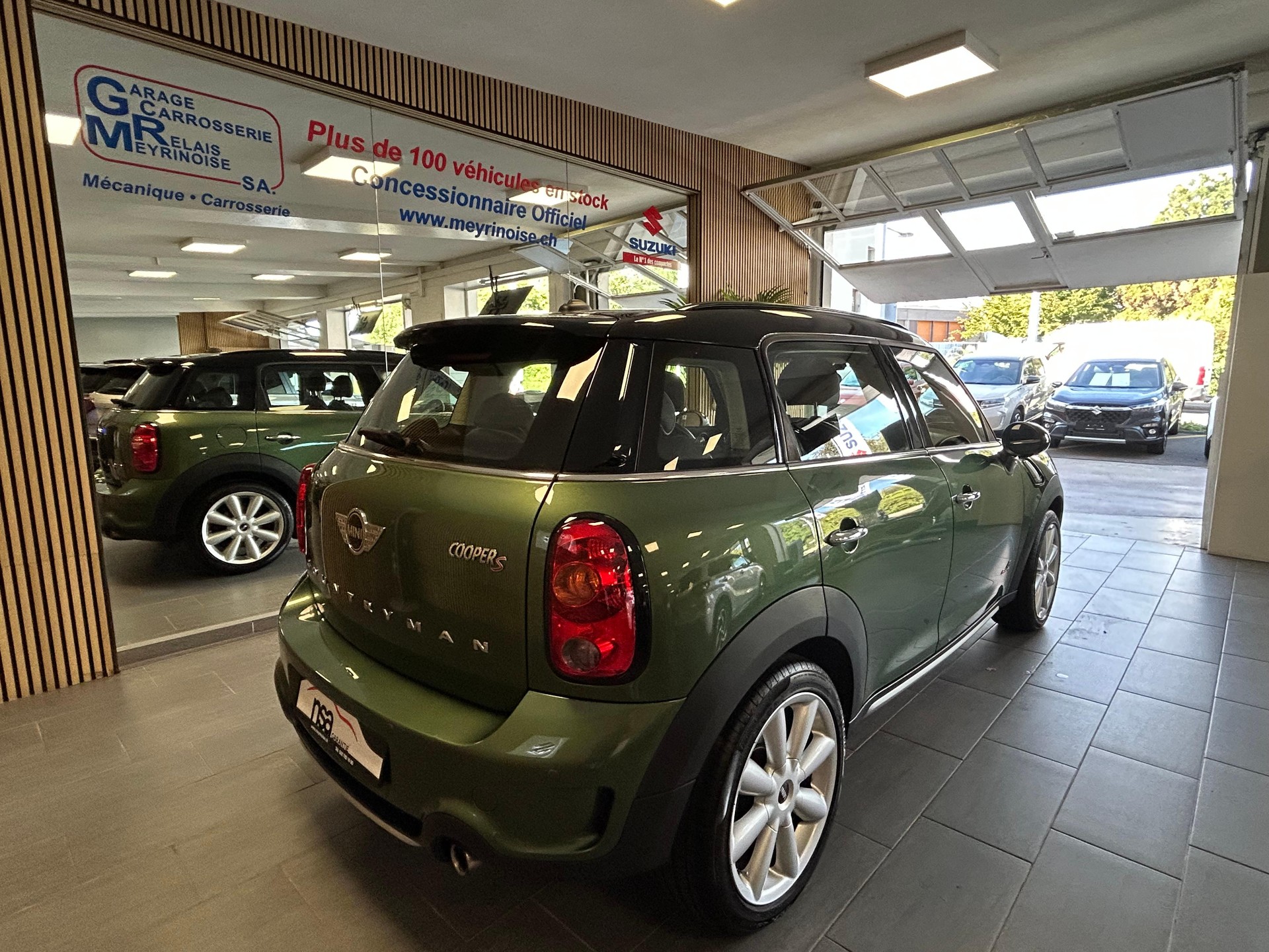 MINI Countryman R60 1.6i Cooper S ALL4-image-6