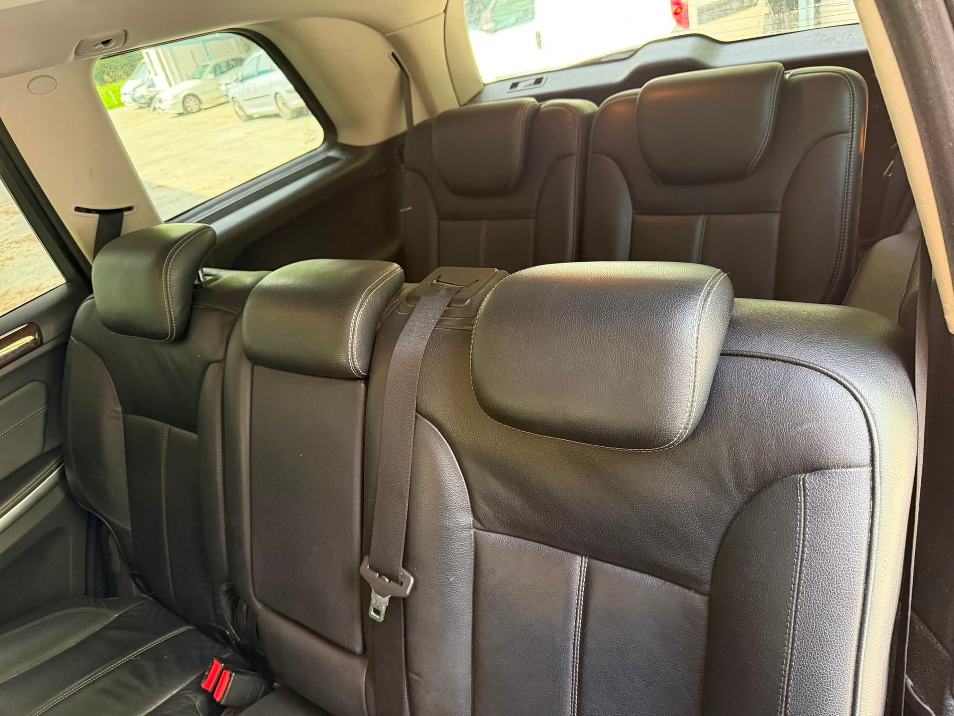 MERCEDES-BENZ GL 350 CDI BlueEfficiency 4Matic 7G-Tronic-image-8