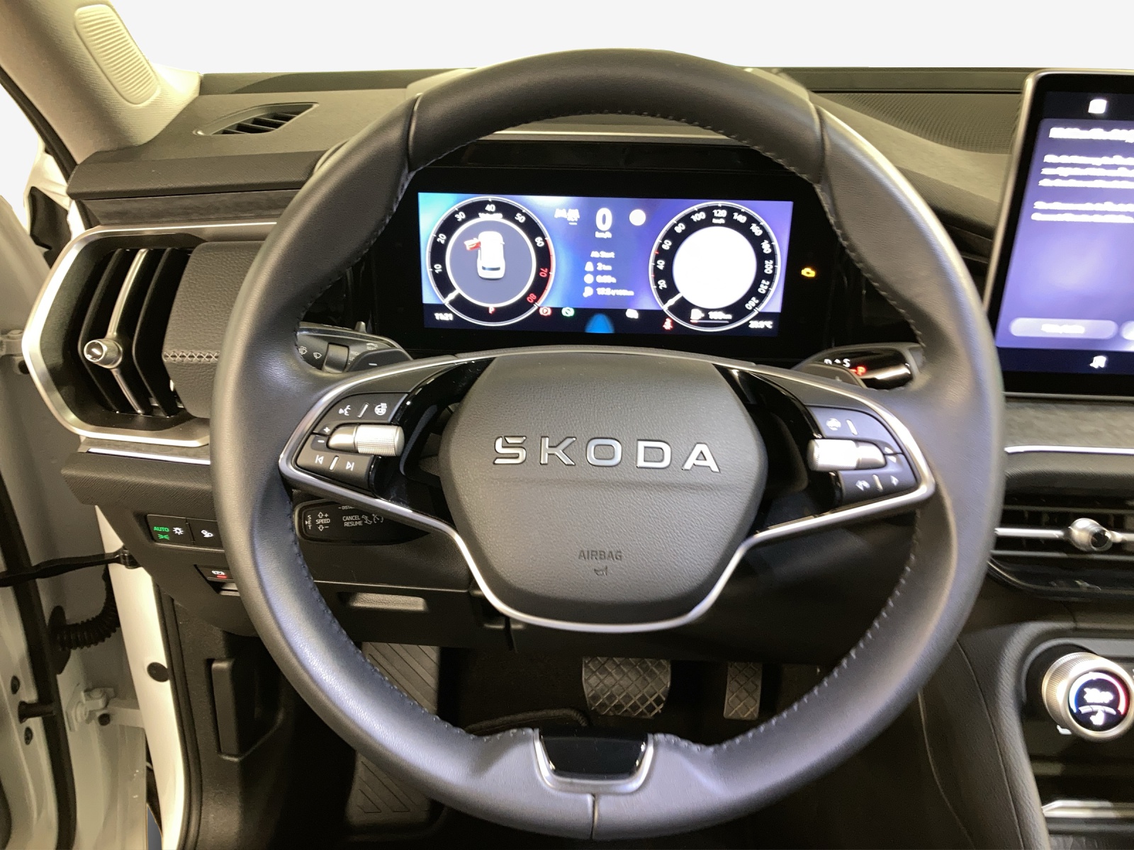 SKODA Kodiaq 2.0 TSI Selection 4x4-image-9