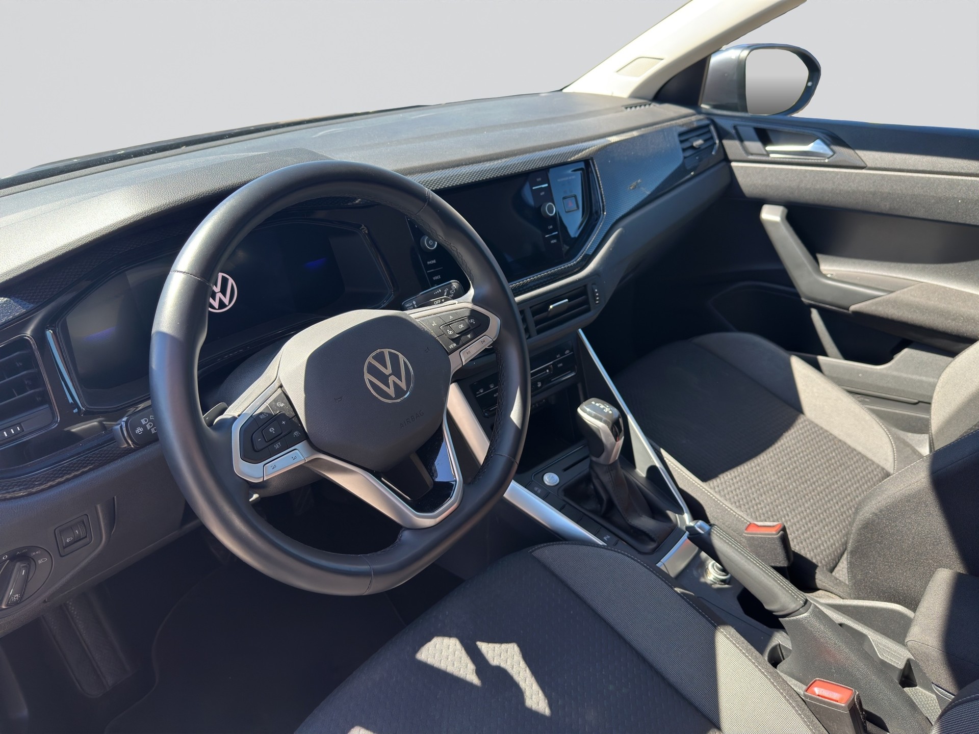 VW Taigo 1.0 TSI Life DSG-image-8
