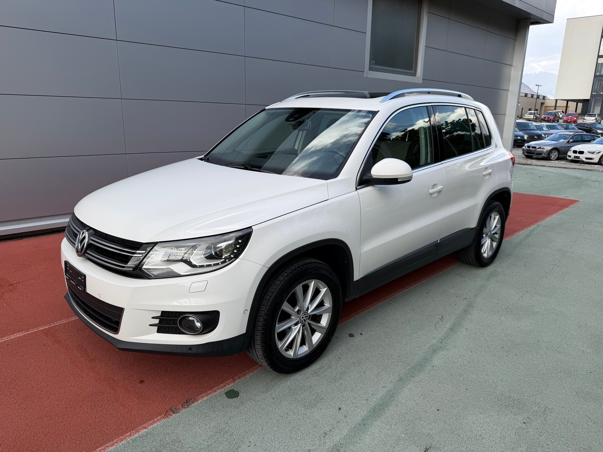 VW Tiguan 2.0 TSI Trend&Fun 4Motion DSG-image-0