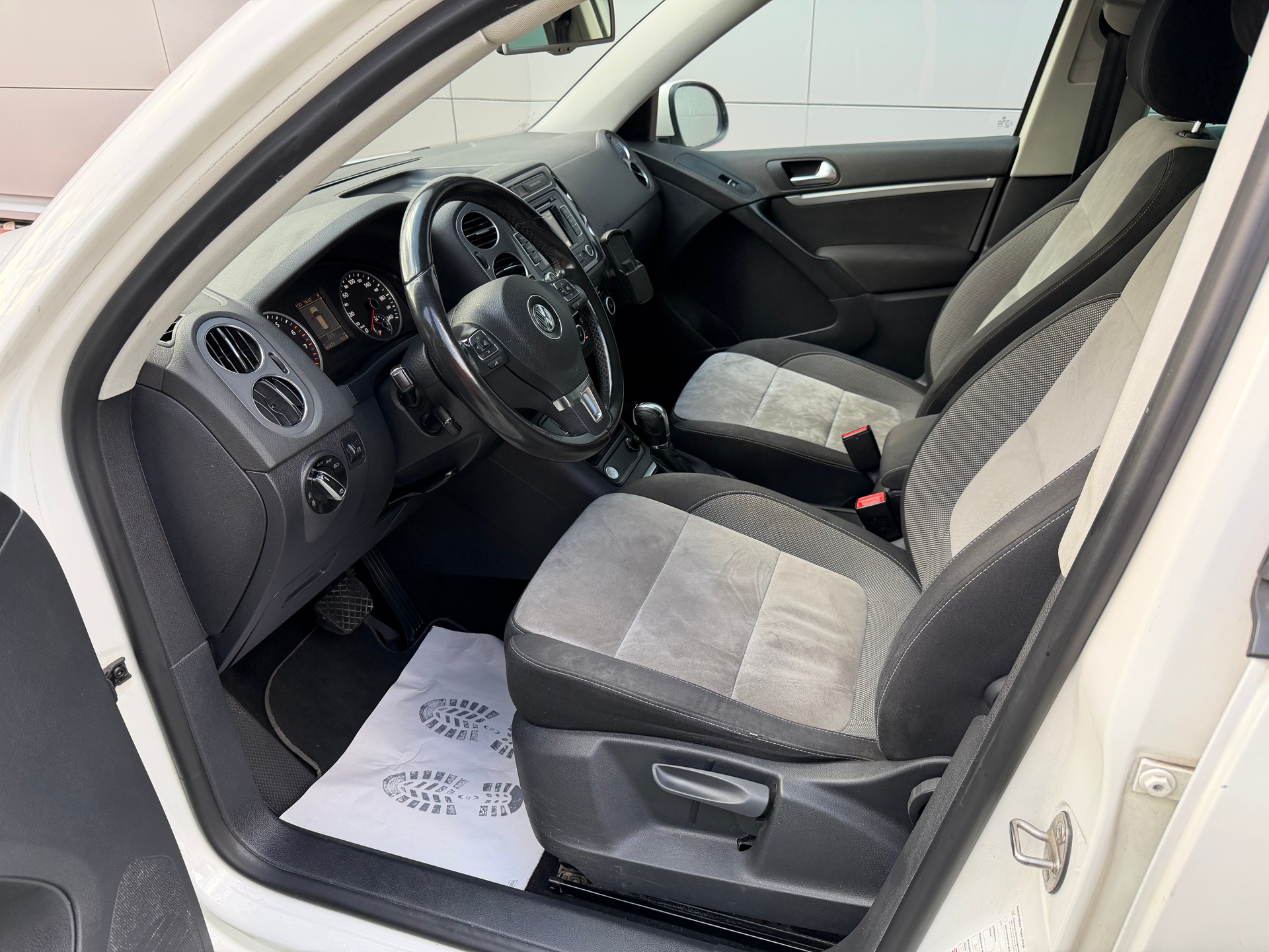 VW Tiguan 2.0 TSI Trend&Fun 4Motion DSG-image-8