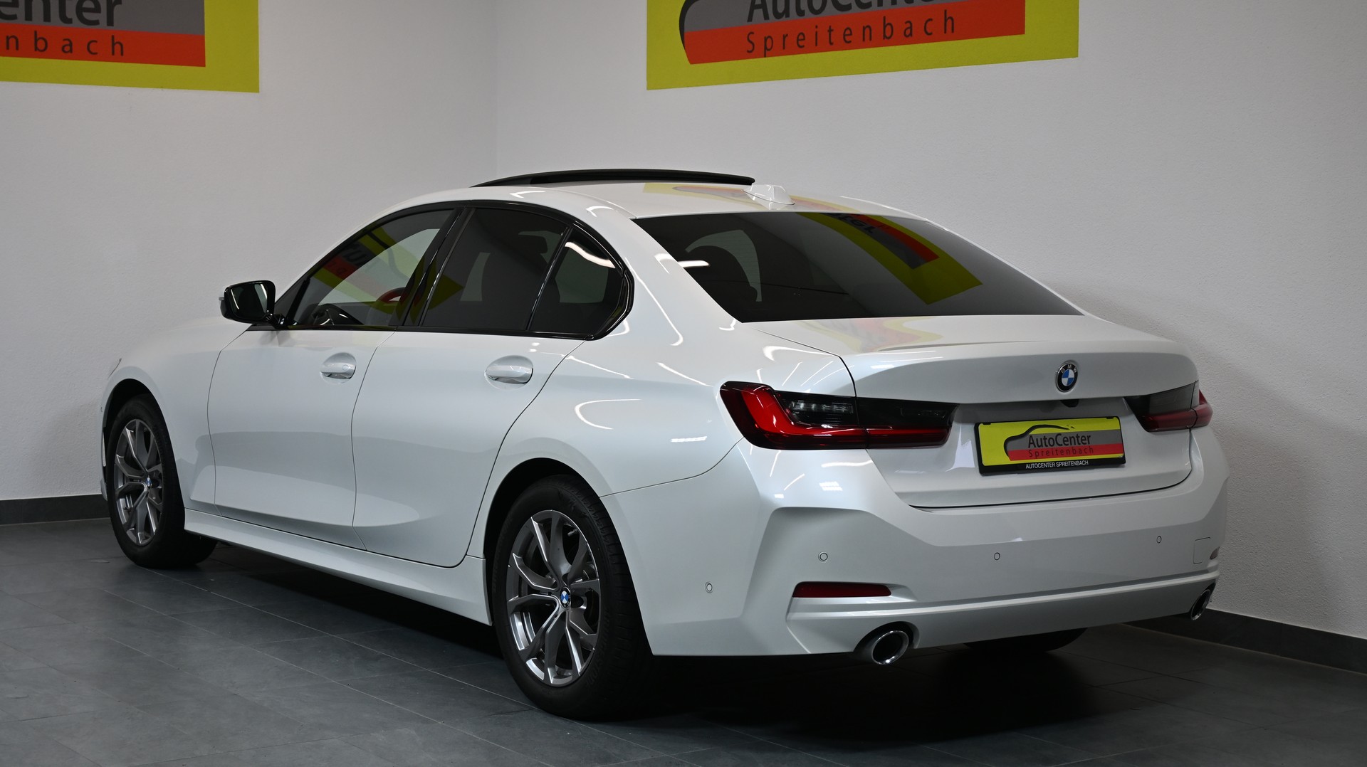 BMW 318d 48V Steptronic FACELIFTING-image-13