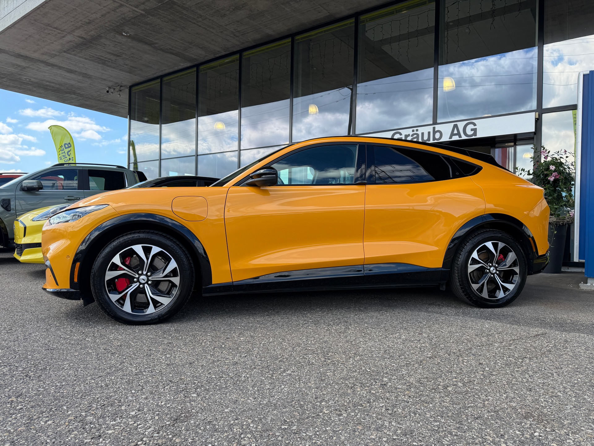 FORD Mustang MACH-E Premium AWD 88 kWh-image-5
