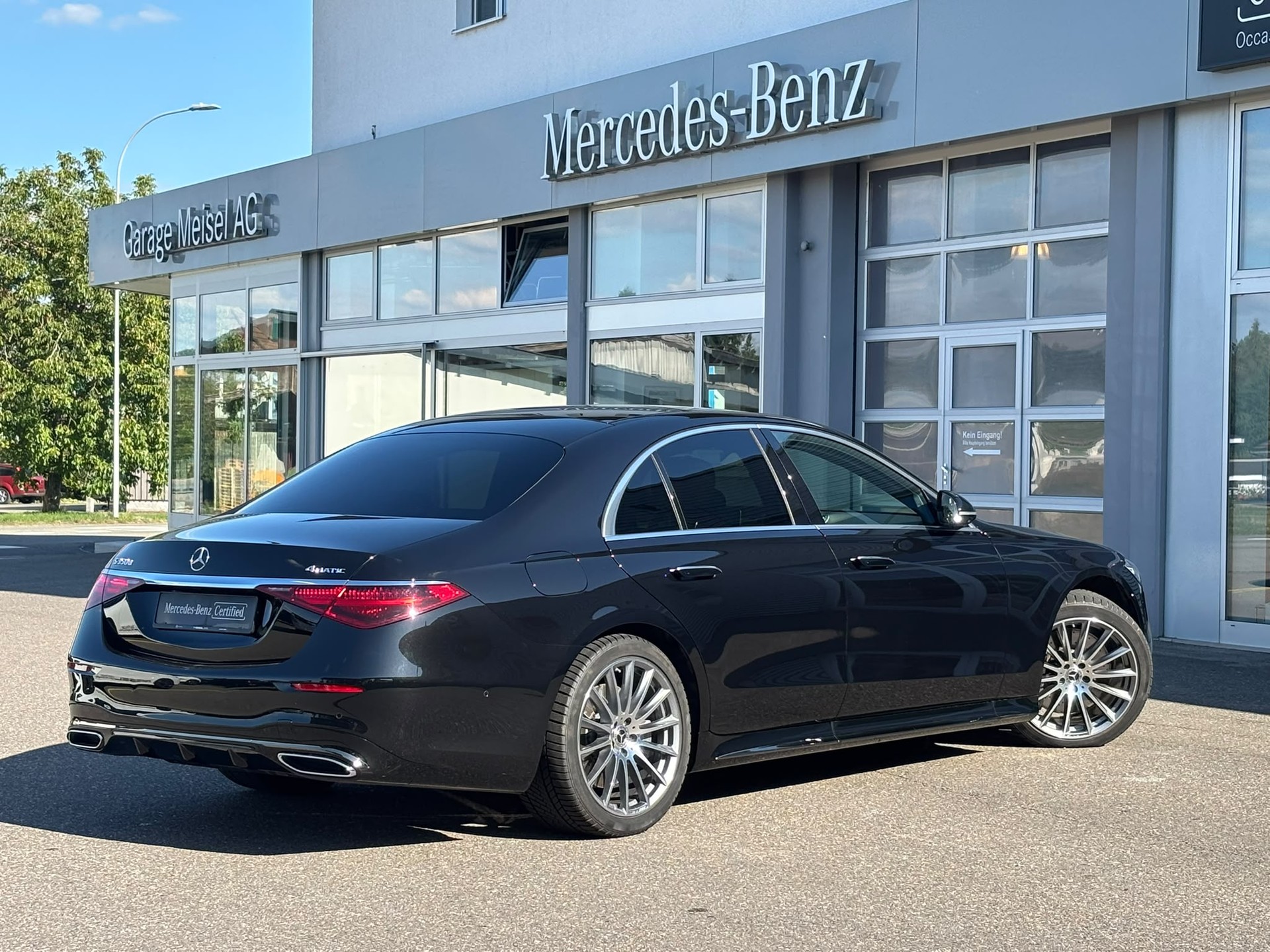 MERCEDES-BENZ S 350 d AMG-Line 4Matic-image-2