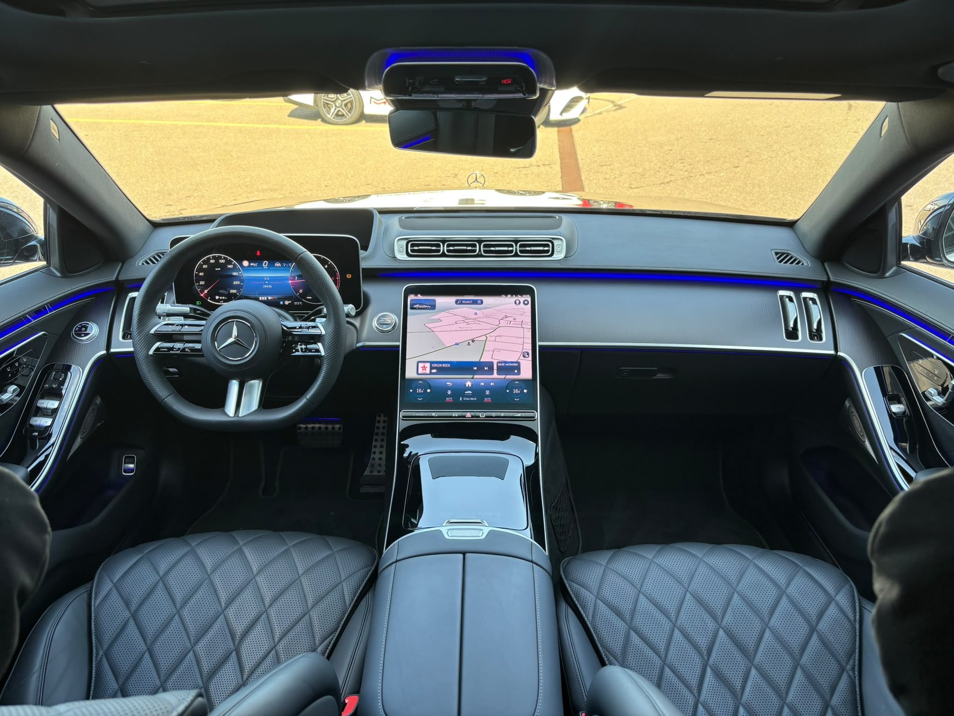MERCEDES-BENZ S 350 d AMG-Line 4Matic-image-7