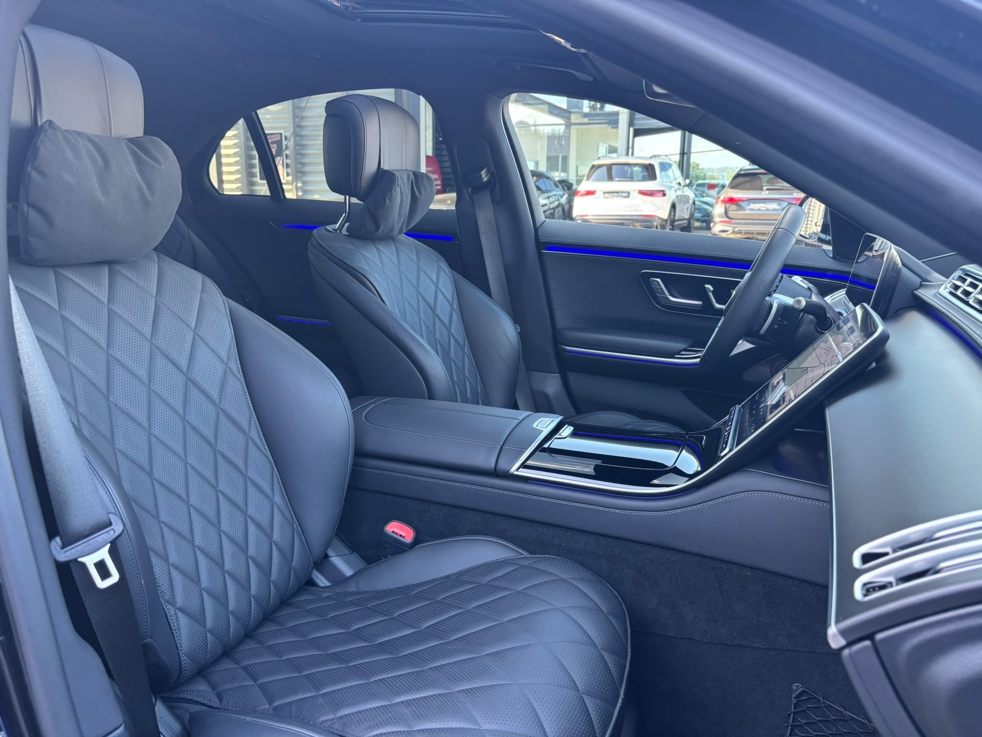 MERCEDES-BENZ S 350 d AMG-Line 4Matic-image-8