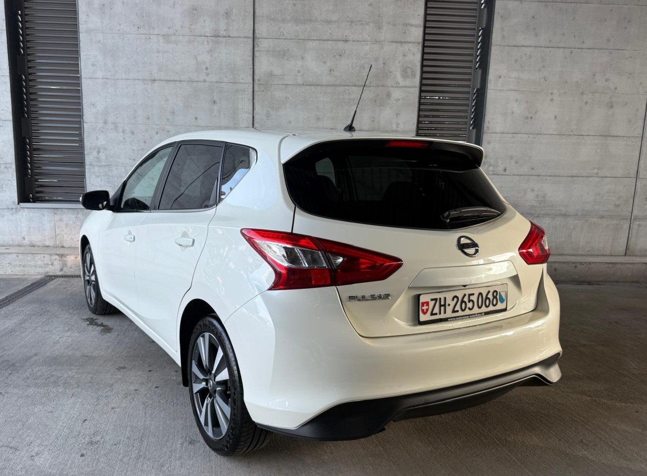 NISSAN Pulsar 1.2 DIG-T tekna Xtronic CVT-image-6
