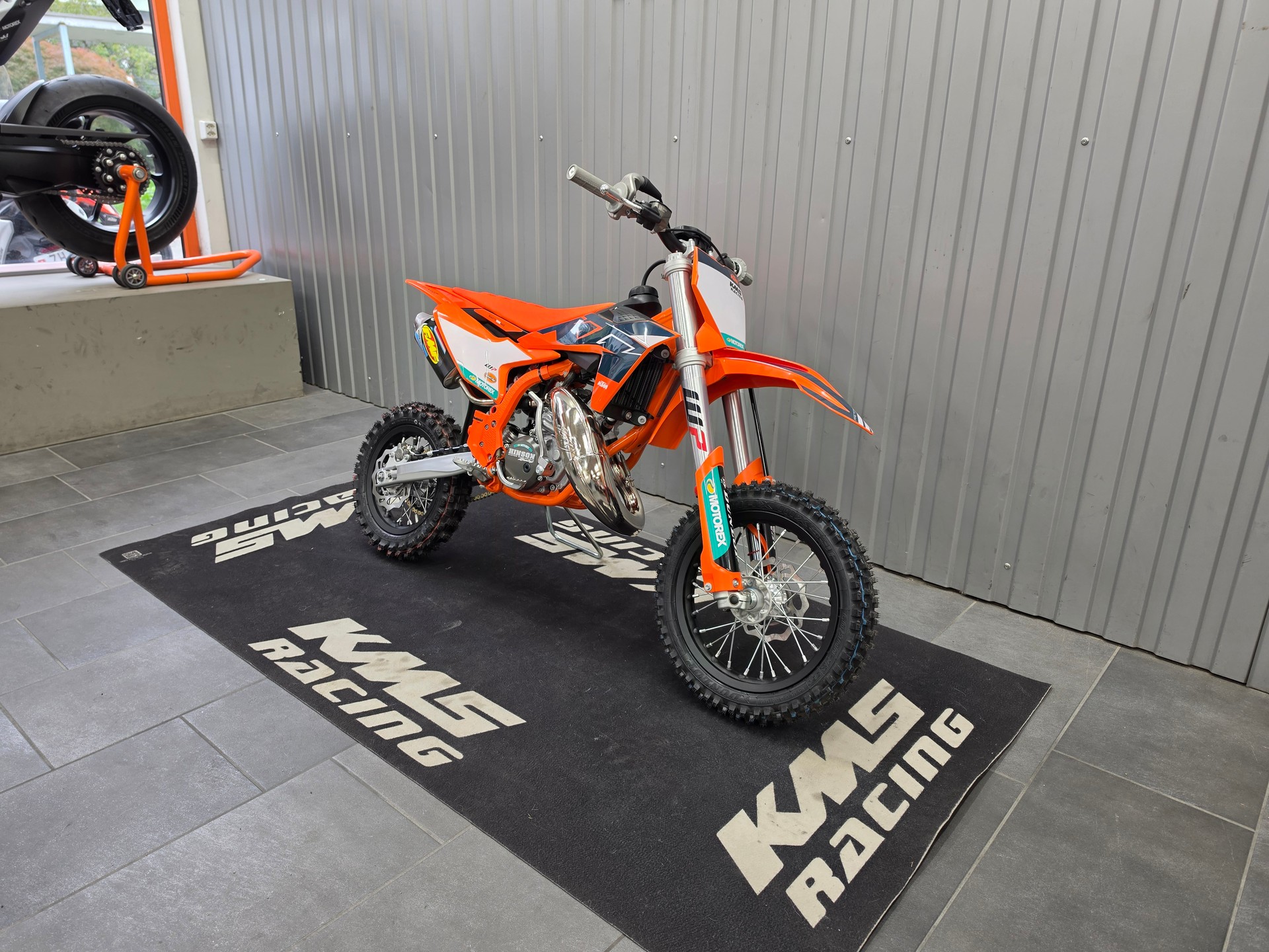 KTM 50 SX FACTORY EDITION-showroom-element-1