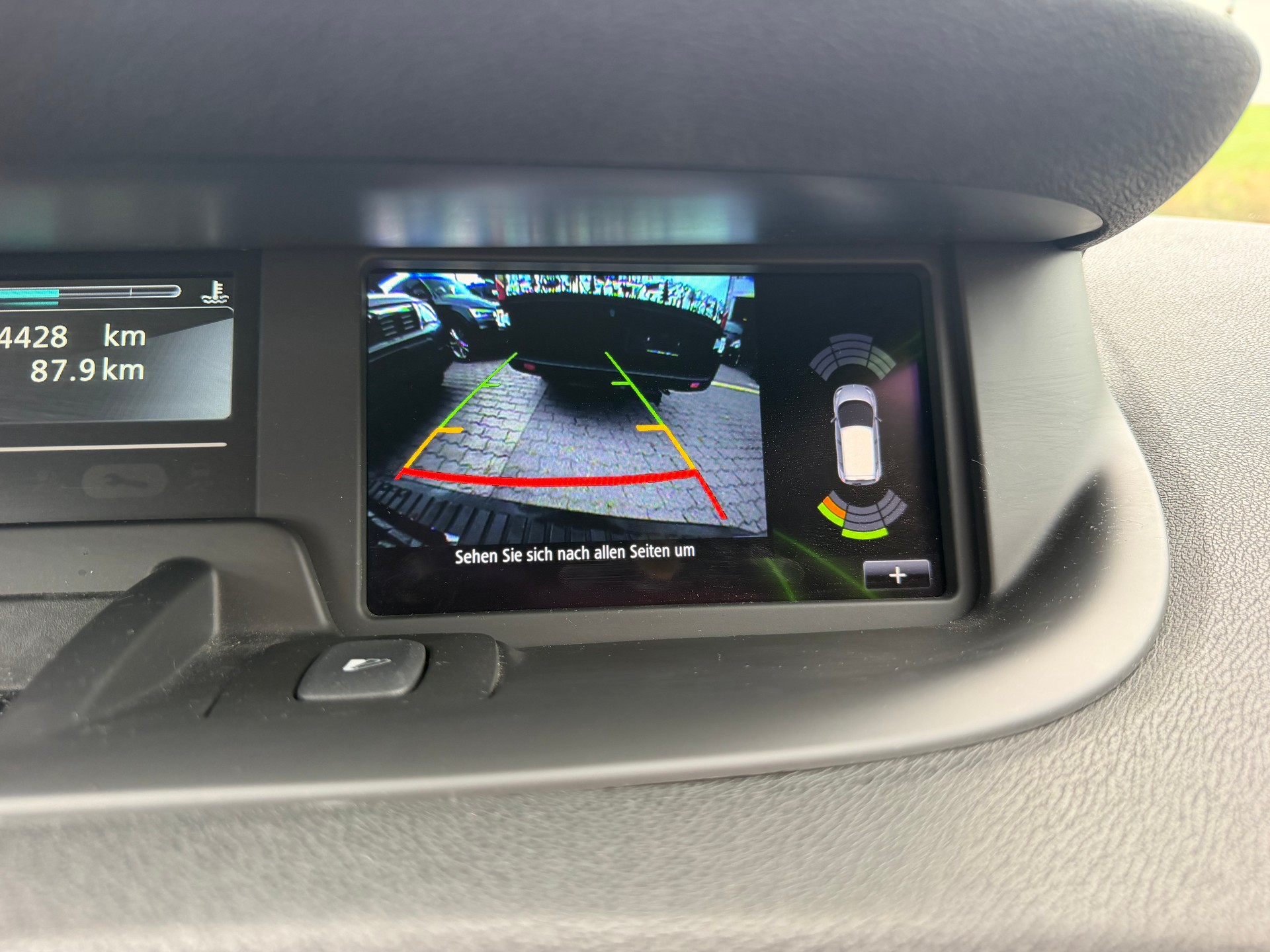 RENAULT Scénic 1.5 dCi Swiss Edition EDC-image-13