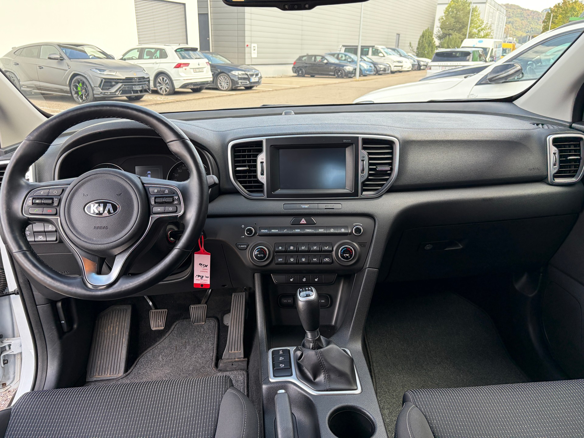 KIA Sportage 1.6 T-GDi Swiss City Line 4WD-image-12