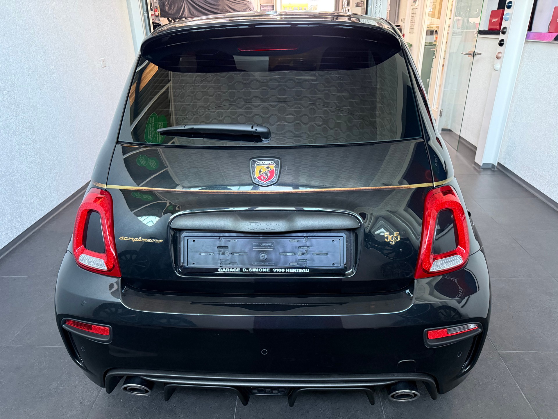 FIAT 595 1.4 16V Turbo Abarth Scorpione Oro-image-8