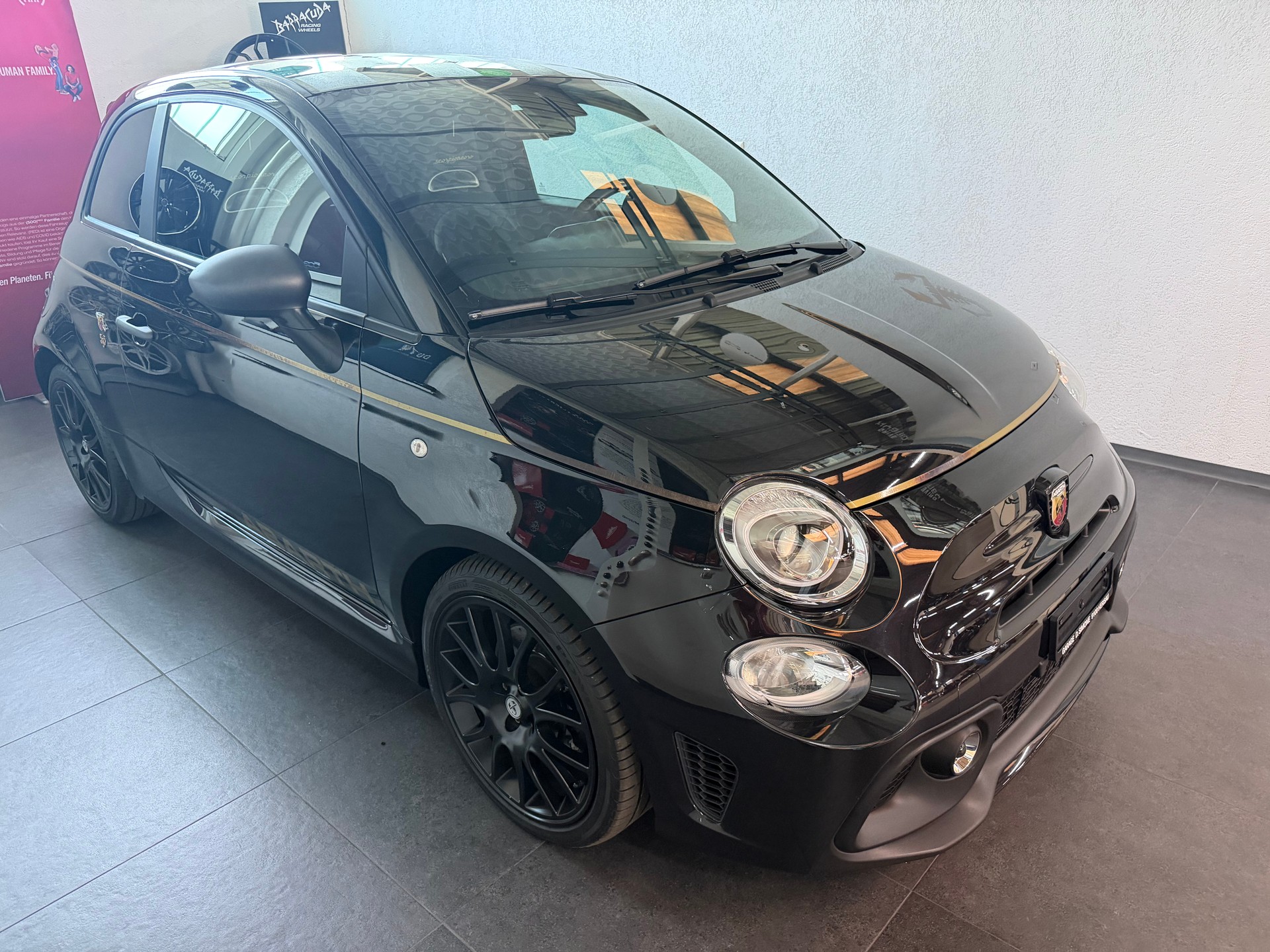 FIAT 595 1.4 16V Turbo Abarth Scorpione Oro-image-1