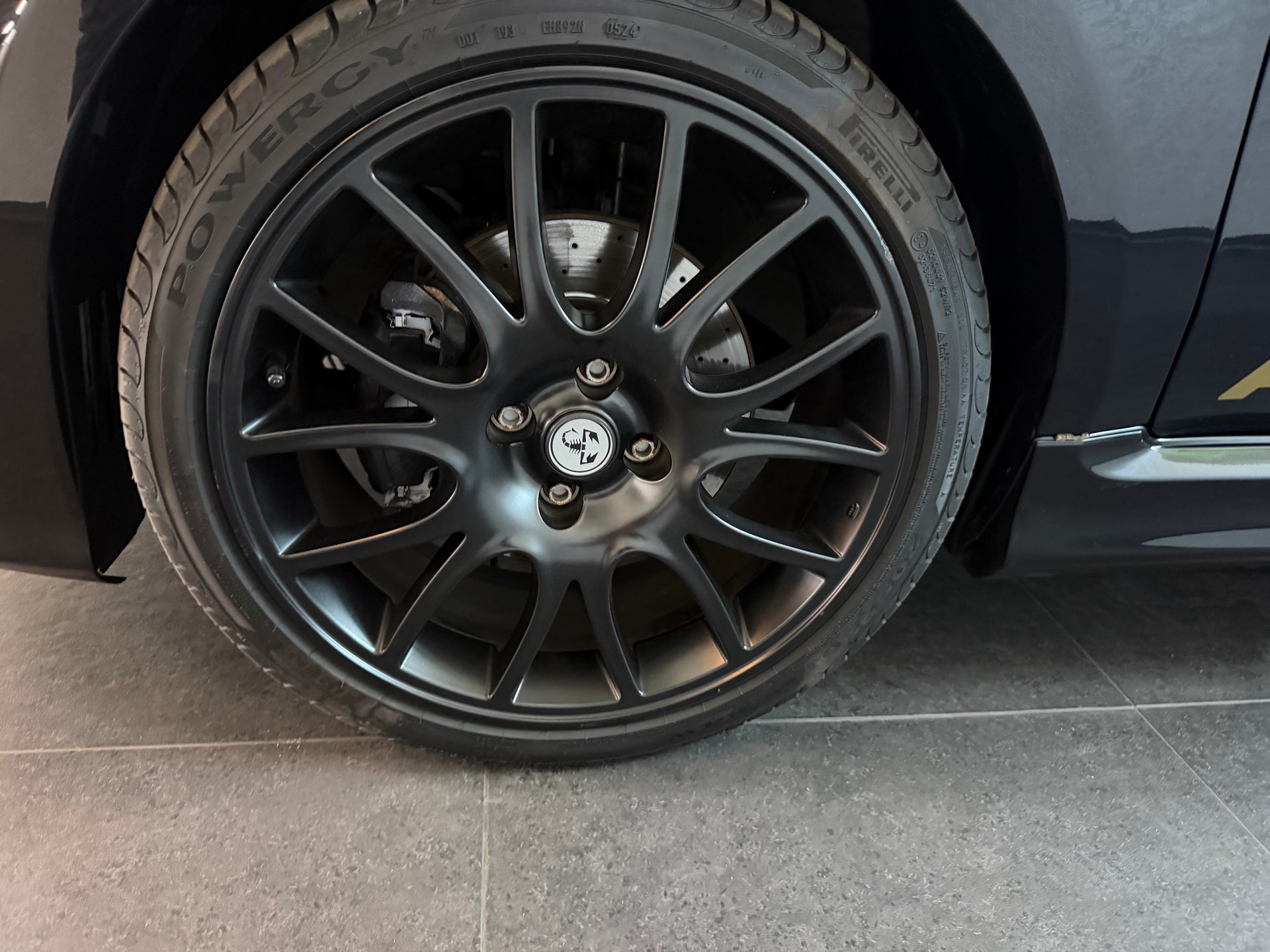 FIAT 595 1.4 16V Turbo Abarth Scorpione Oro-image-5