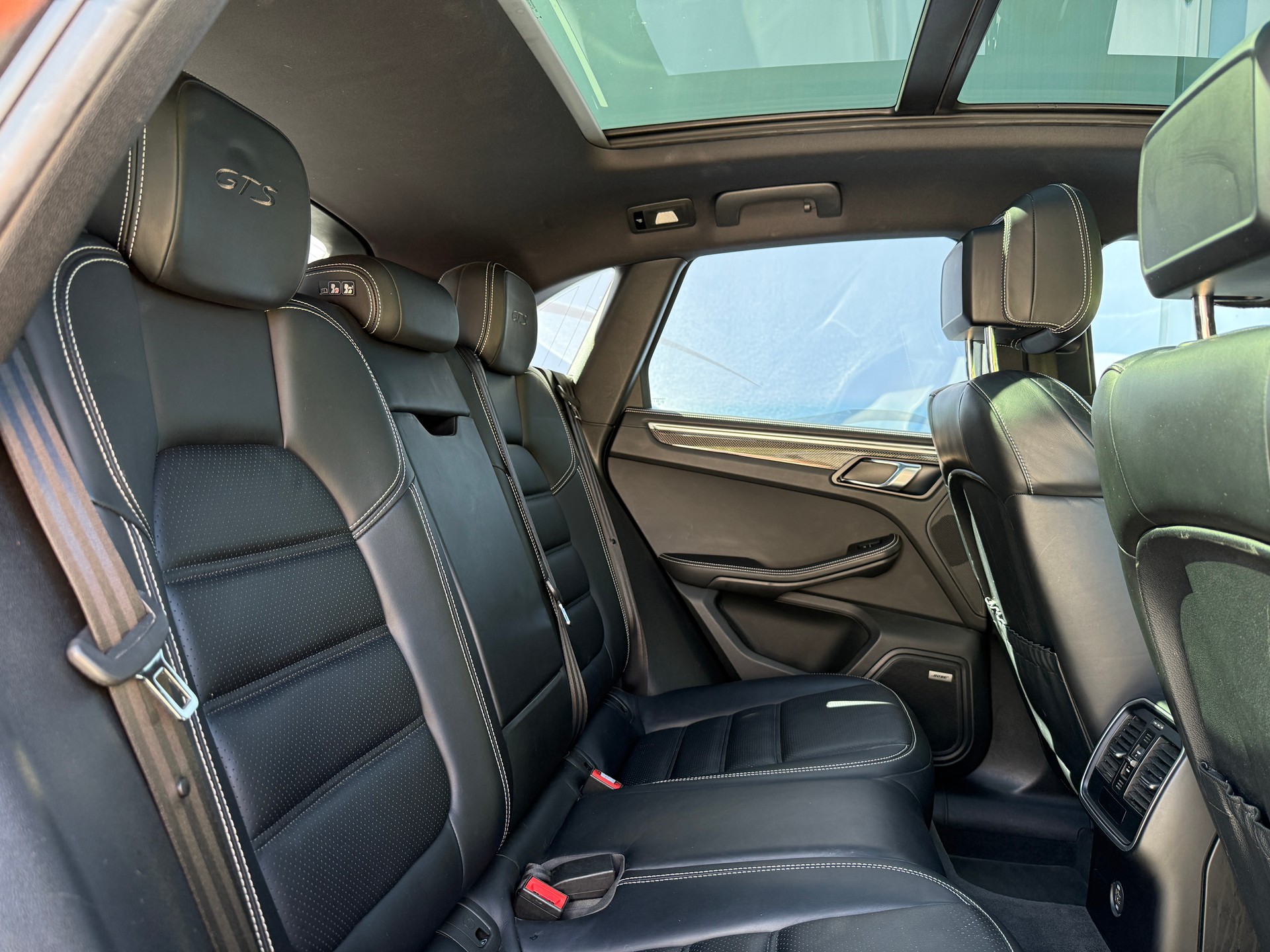 PORSCHE Macan GTS PDK-image-14
