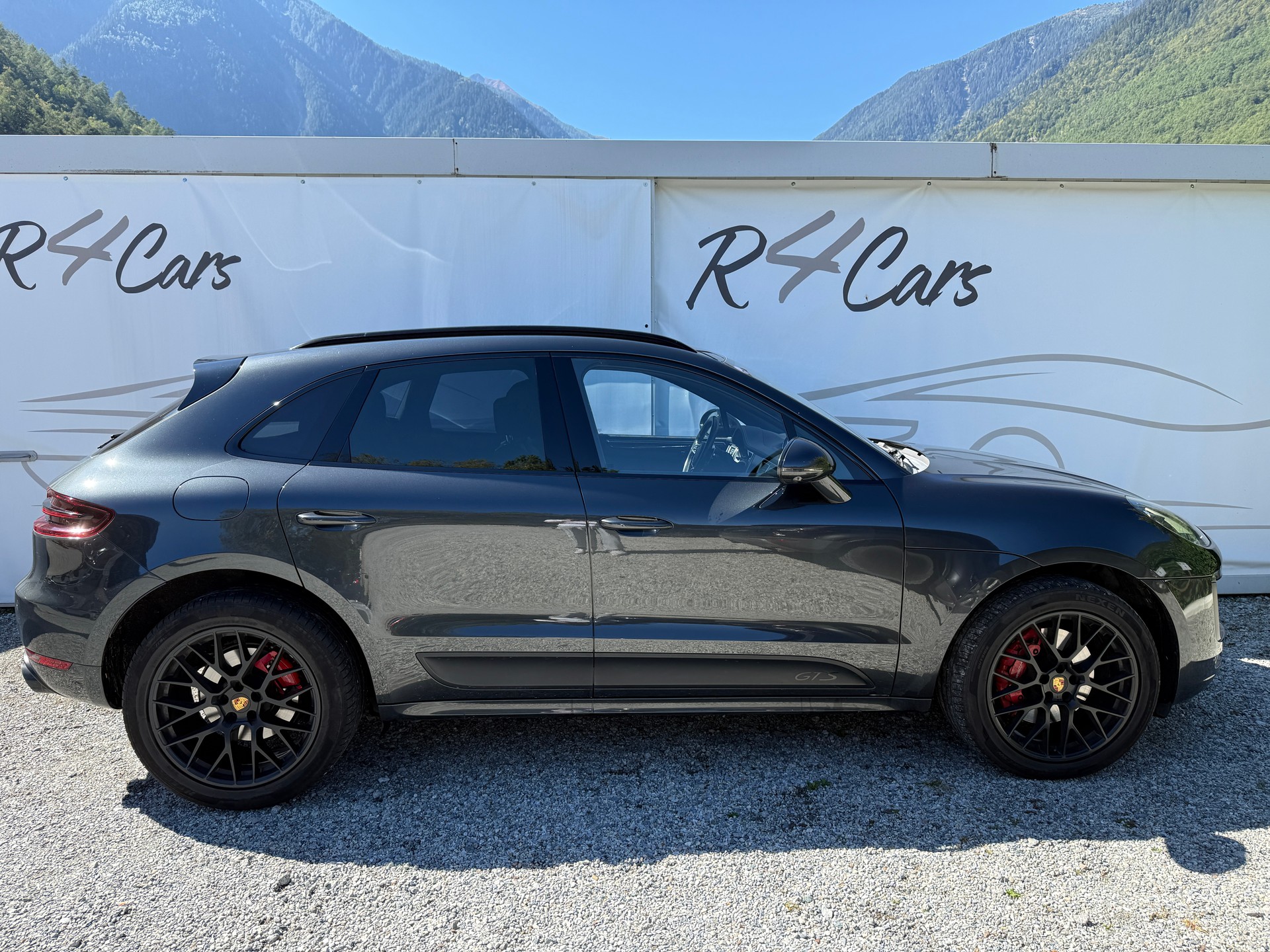 PORSCHE Macan GTS PDK-image-3