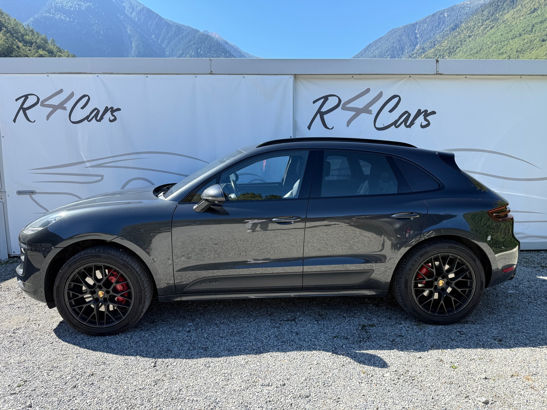 PORSCHE Macan GTS PDK-image-2