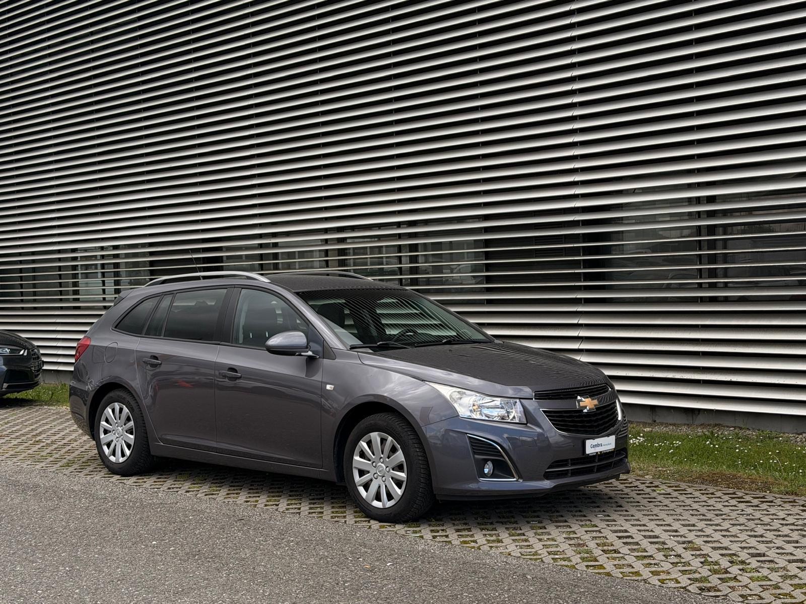 CHEVROLET Cruze Station Wagon 1.7 VCDi LTZ-image-0