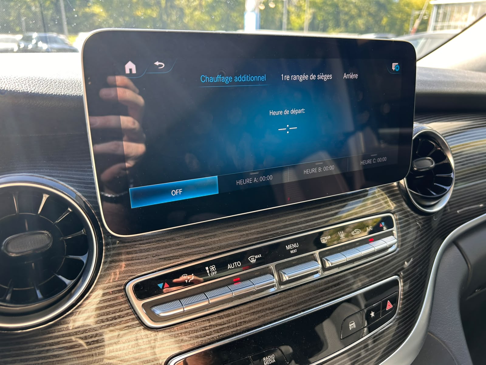 MERCEDES-BENZ Marco Polo Horizon 300 d 4M-image-17