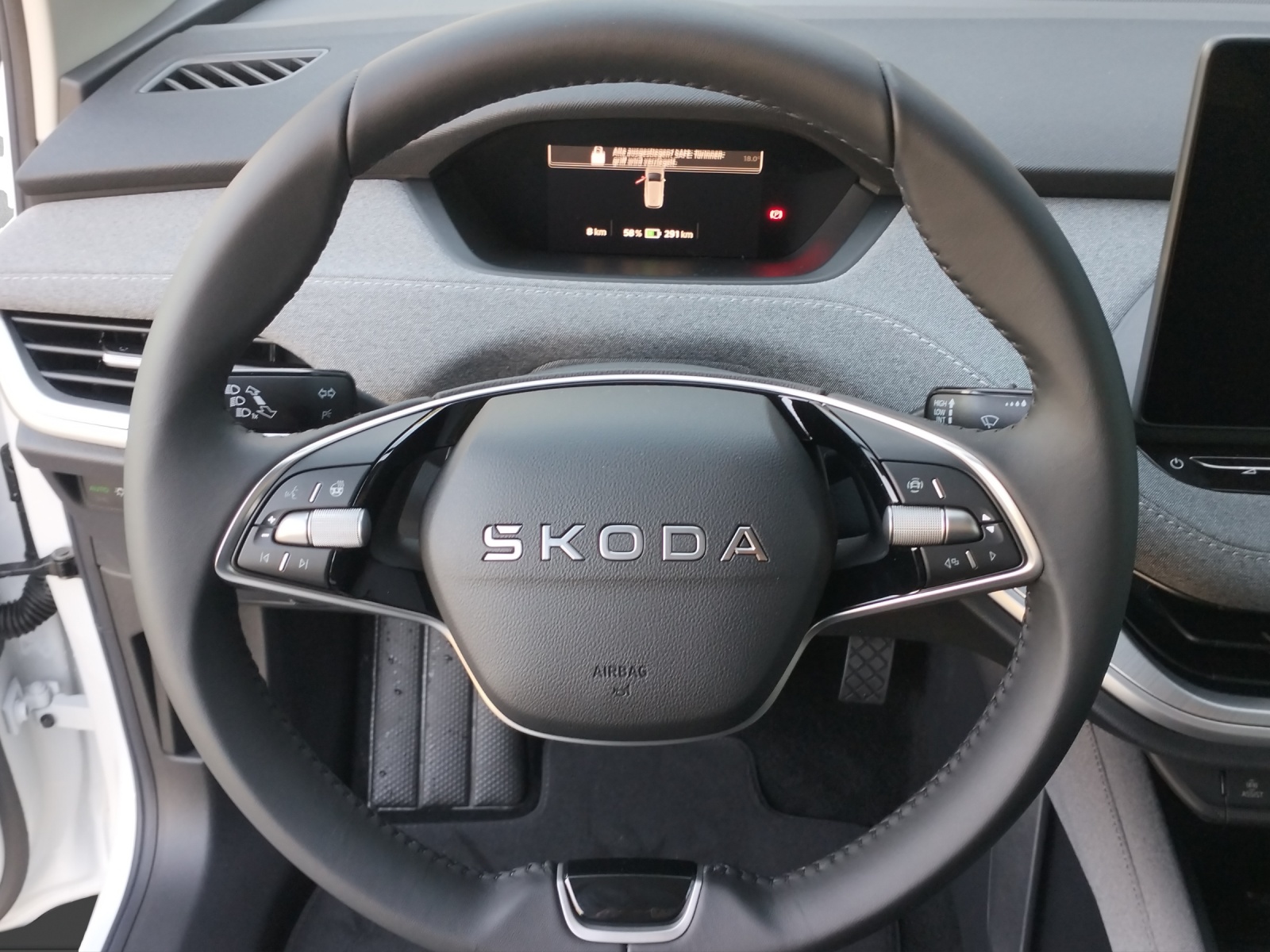 SKODA Enyaq 85x Dynamic 4x4-image-6