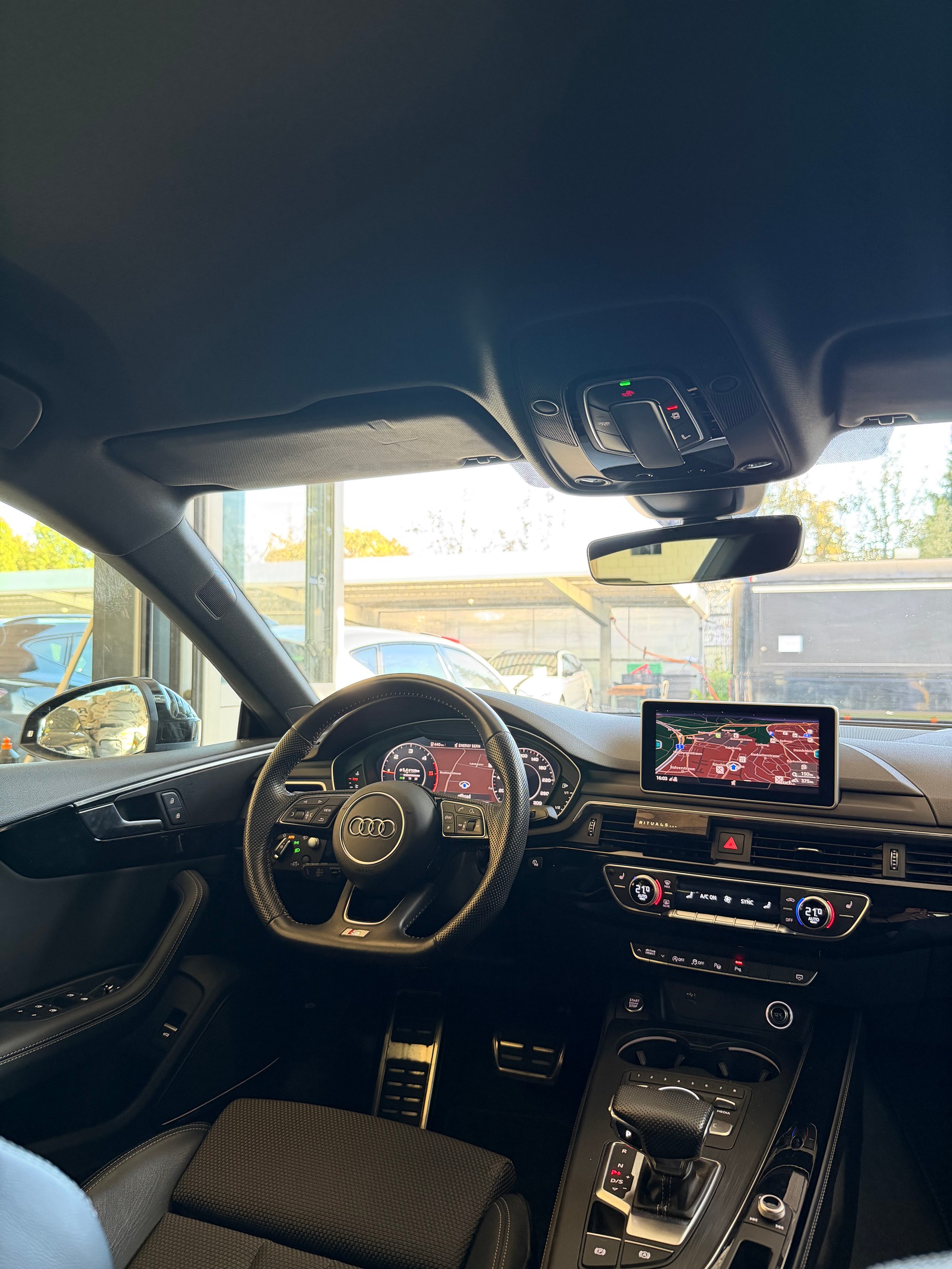 AUDI A5 Sportback 40 TDI S-Line quattro S-Tronic-image-10