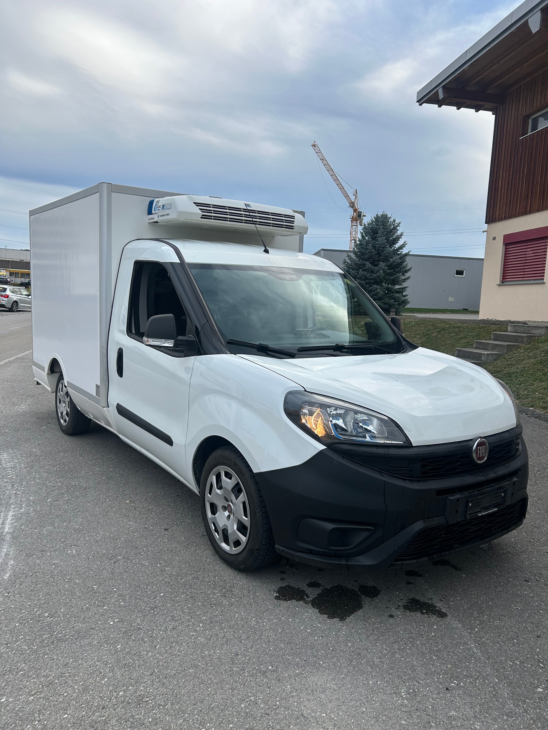 FIAT Doblò 1.6 Multijet Base-image-1