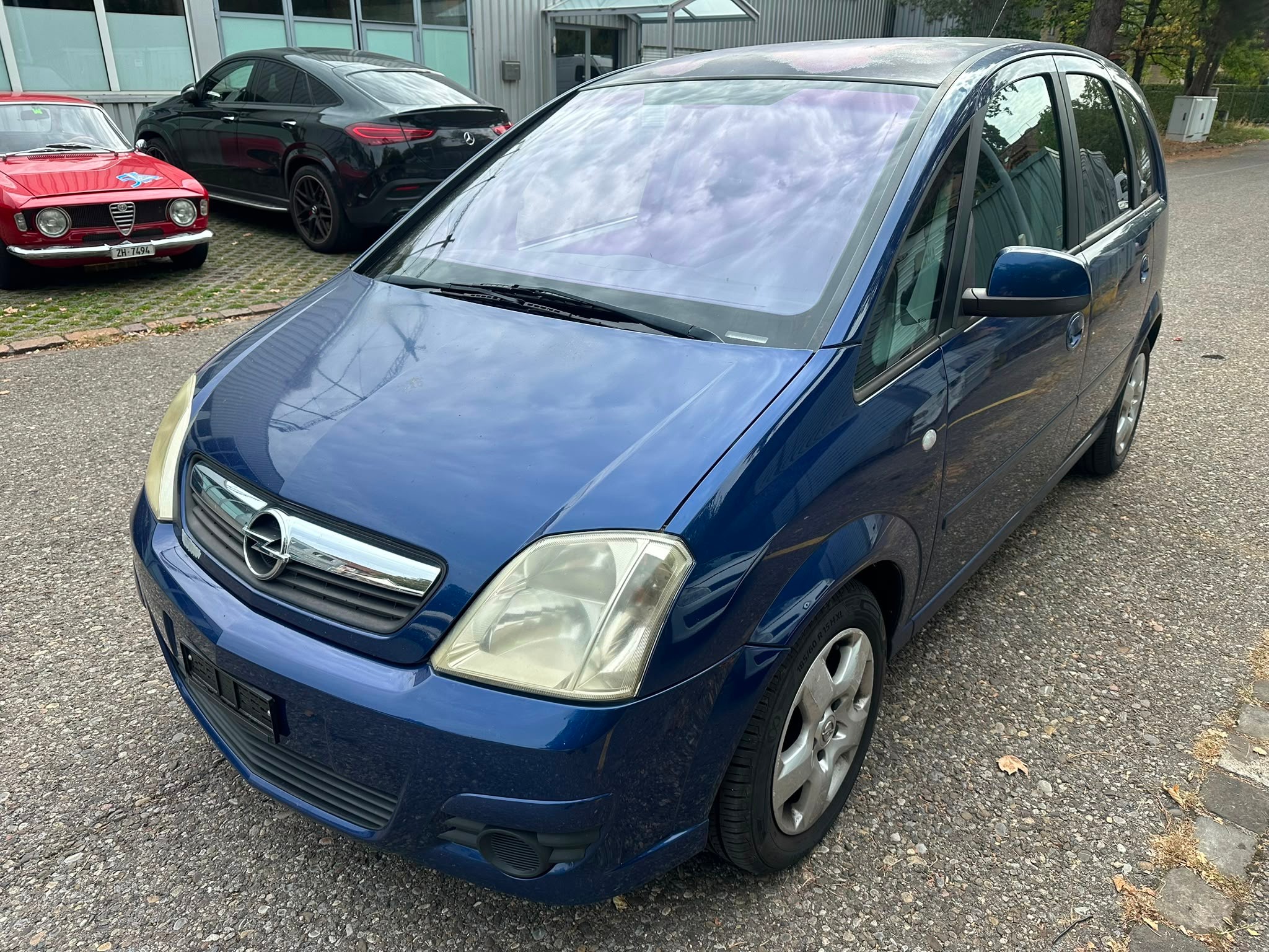Car photo