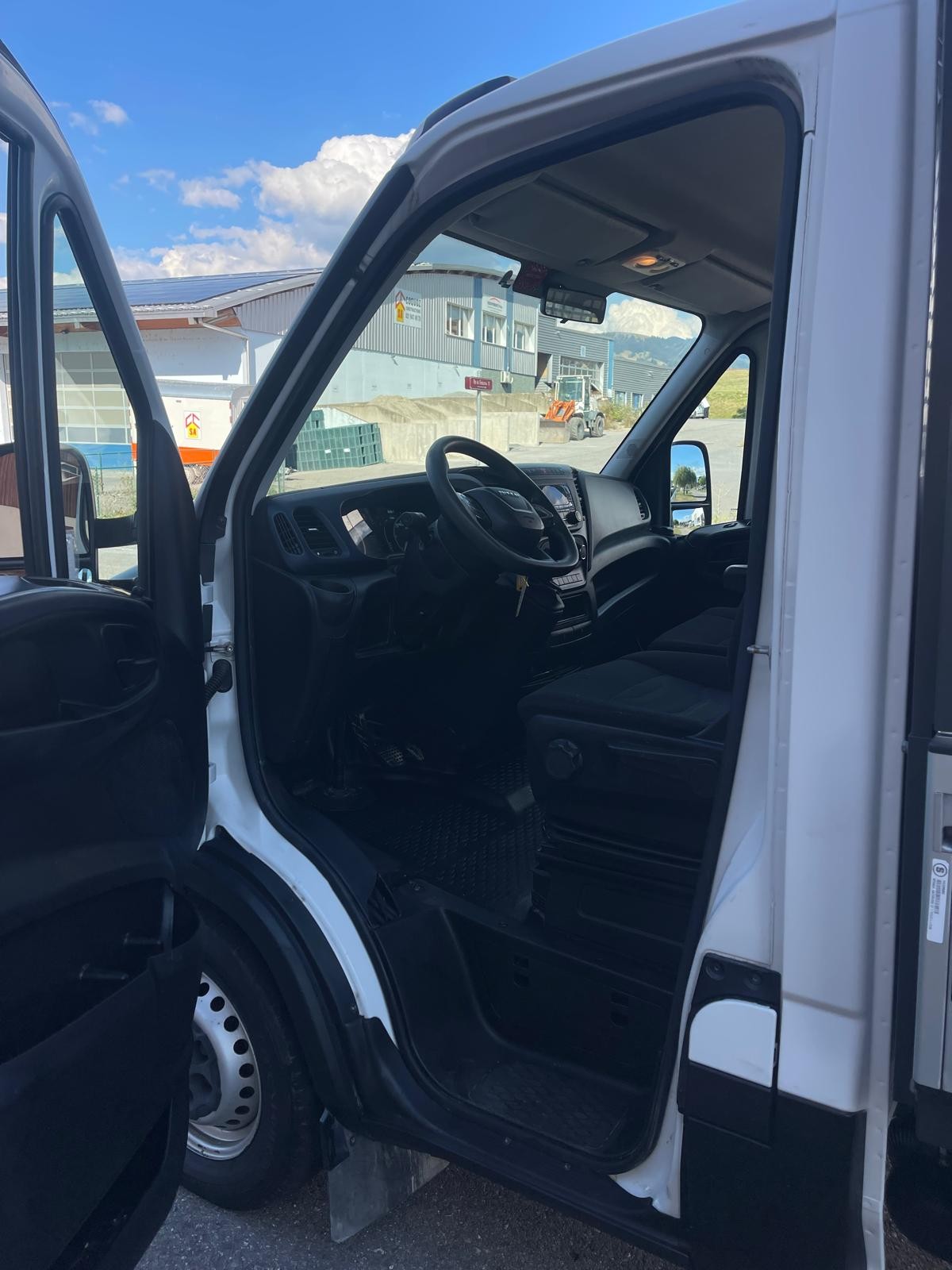 IVECO 35 S 14 A8-image-6