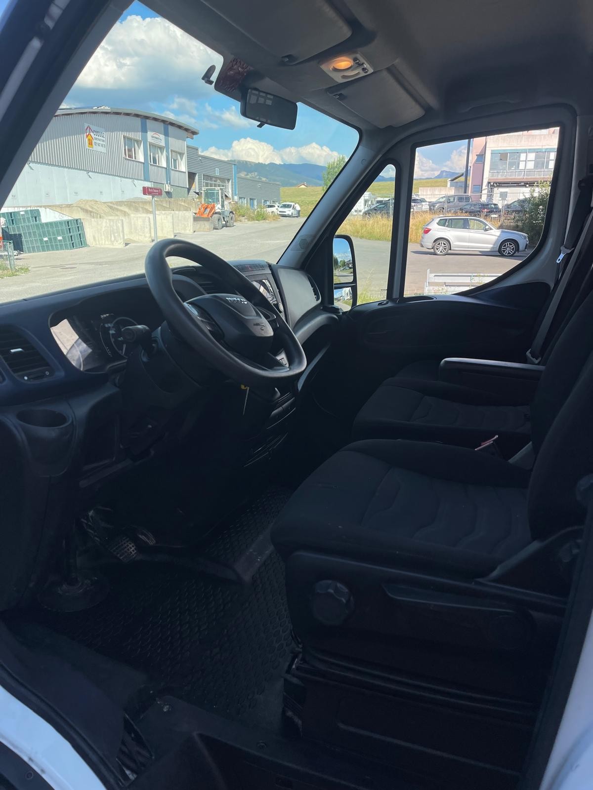 IVECO 35 S 14 A8-image-8