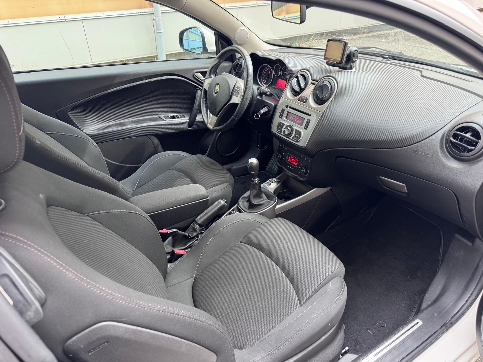 ALFA ROMEO MiTo 1.4 Distinctive-image-10