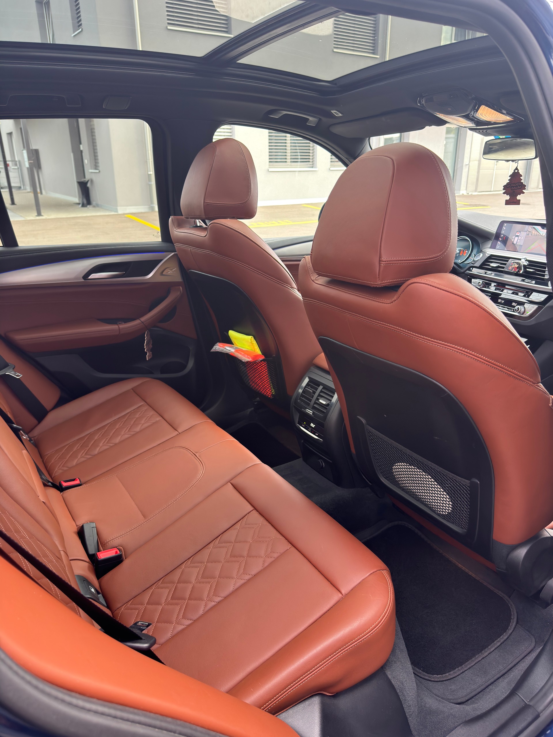 BMW X3 M40D-image-7