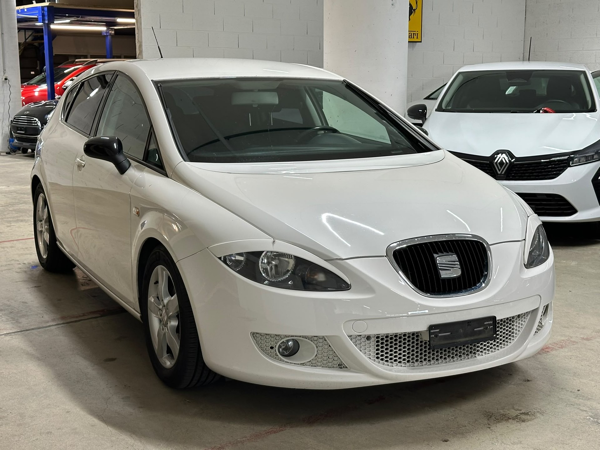 SEAT Leon 1.4 TSI Reference-image-2
