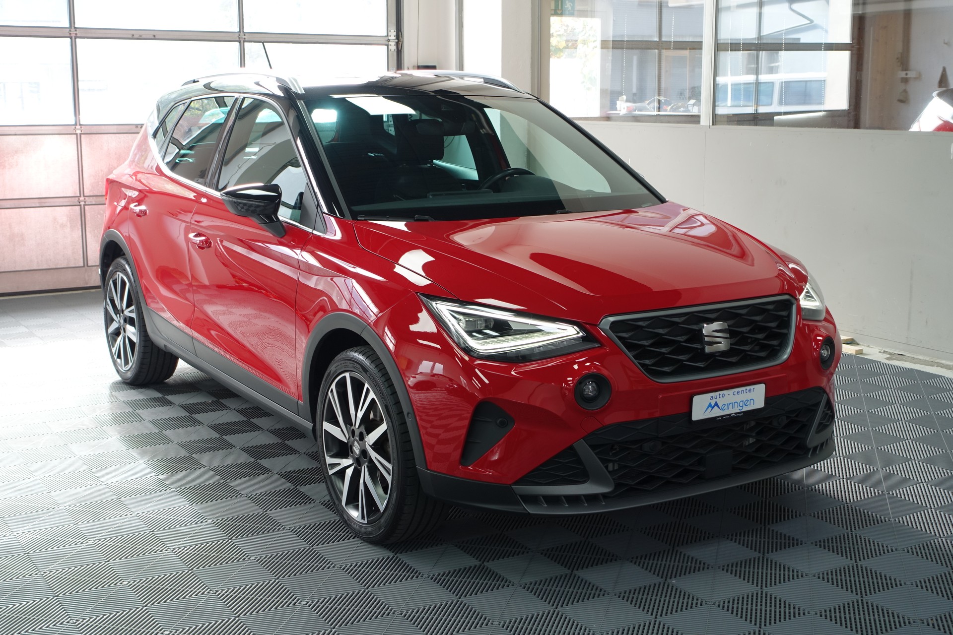 SEAT Arona 1.5 TSI FR DSG-image-1
