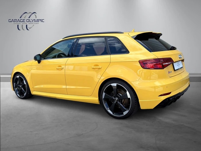 AUDI RS3 Sportback 2.5 TSI quattro S-tronic-image-4