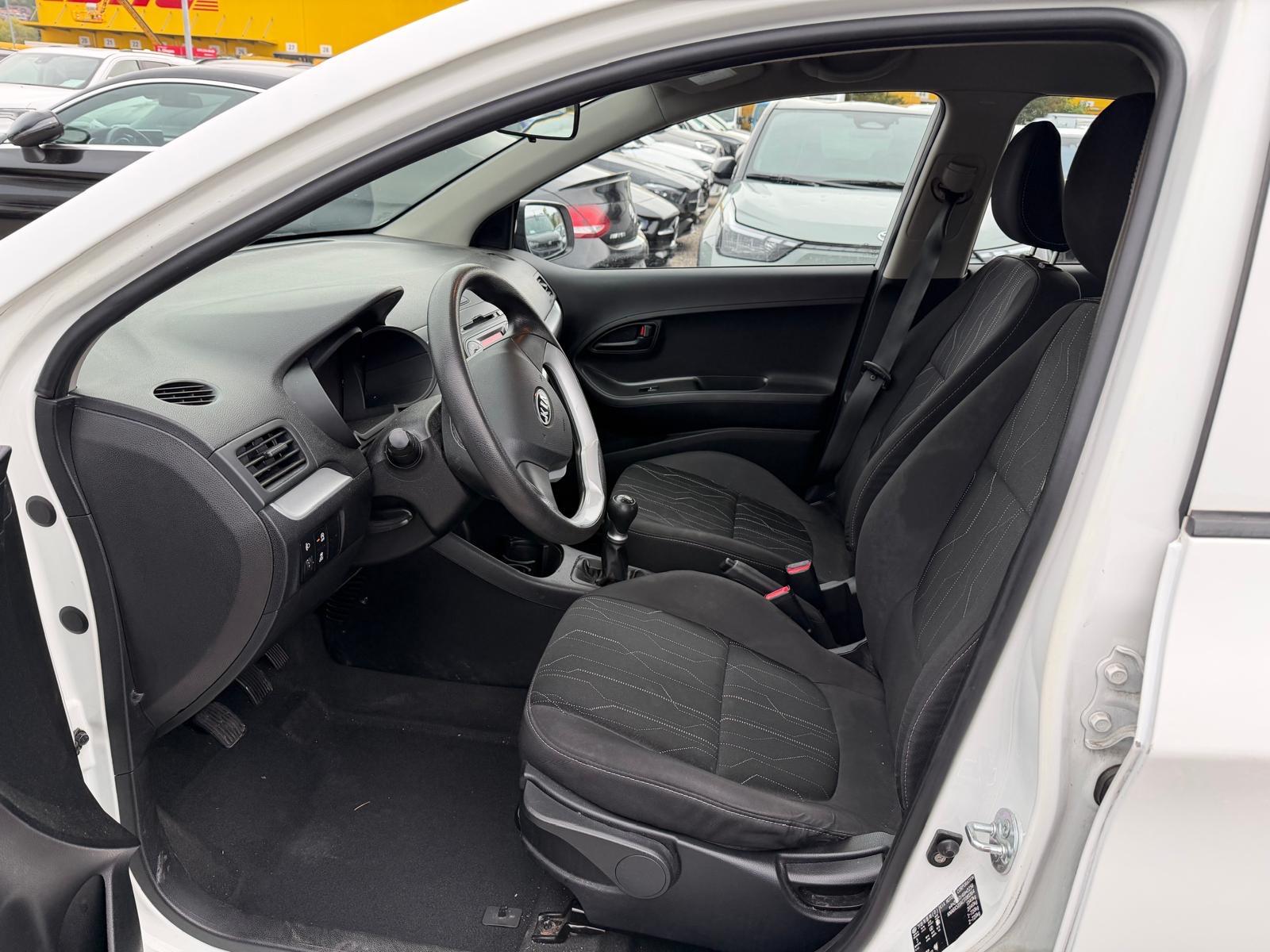 KIA Picanto 1.0 12V Trend-image-7