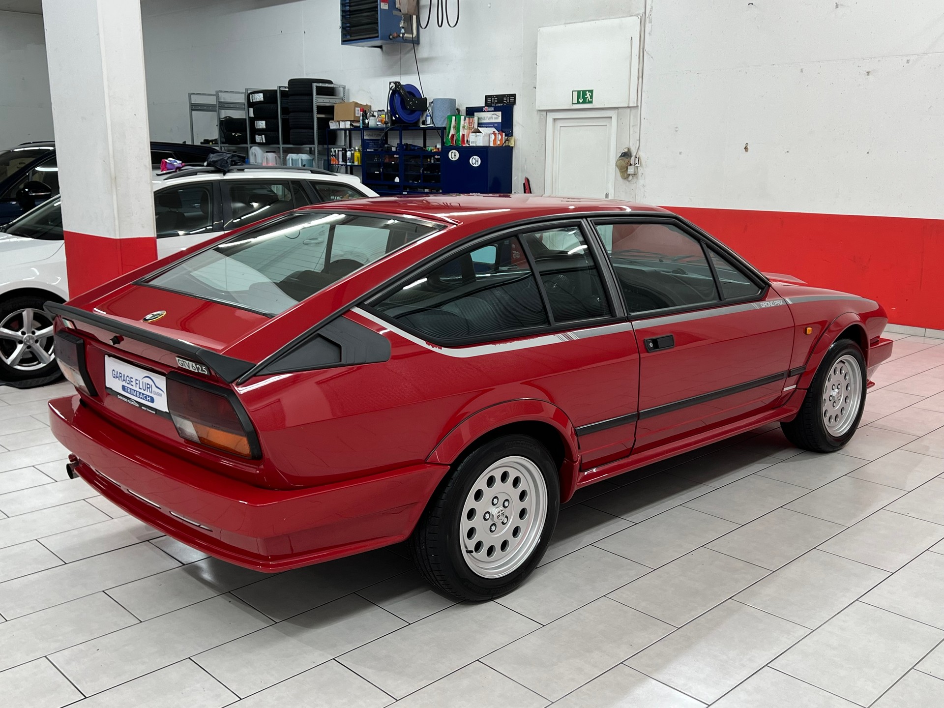 ALFA ROMEO GTV 6 2.5 Grand Prix-image-5