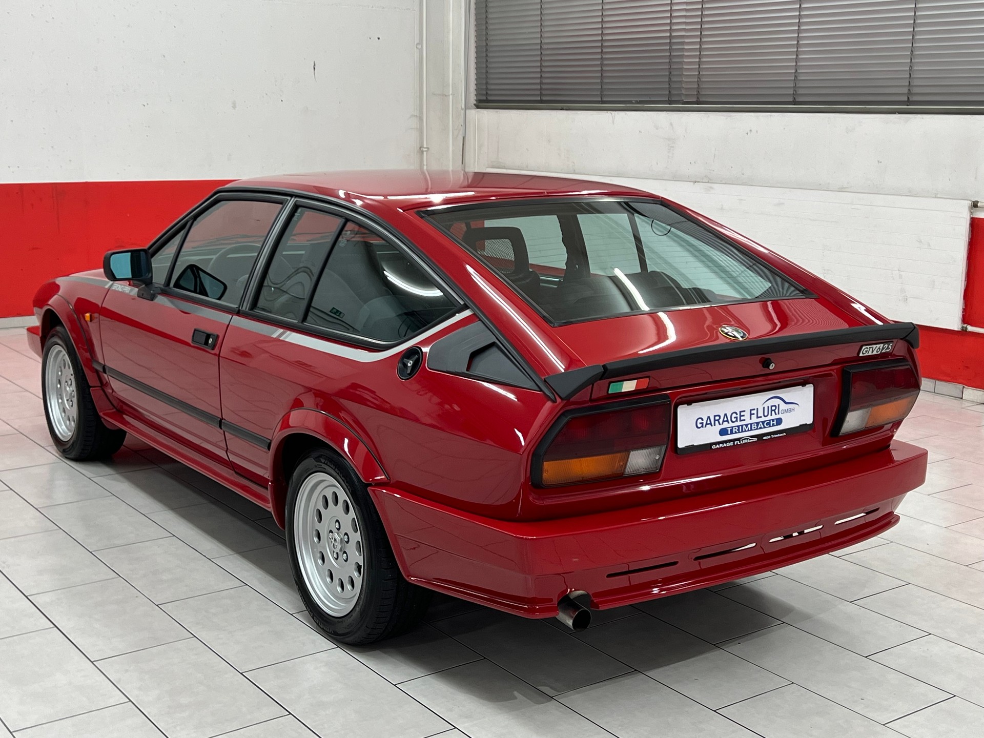 ALFA ROMEO GTV 6 2.5 Grand Prix-image-7