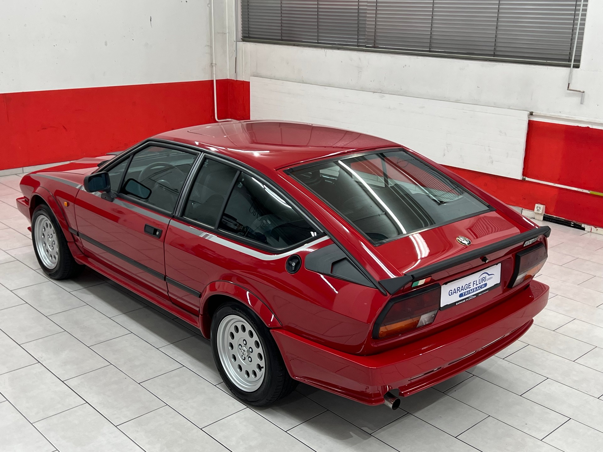 ALFA ROMEO GTV 6 2.5 Grand Prix-image-8