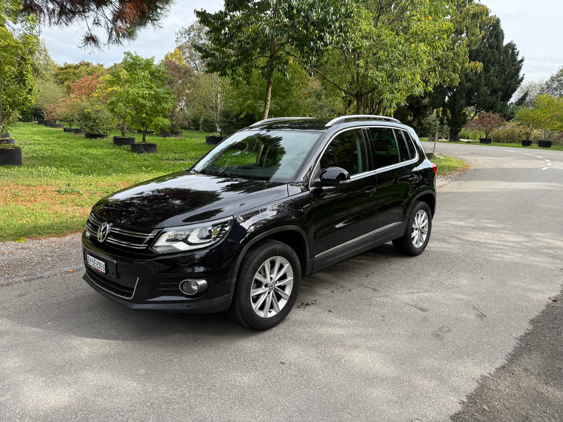 VW Tiguan 2.0 TDI BlueMotion Sport&Style 4Motion DSG-image-1