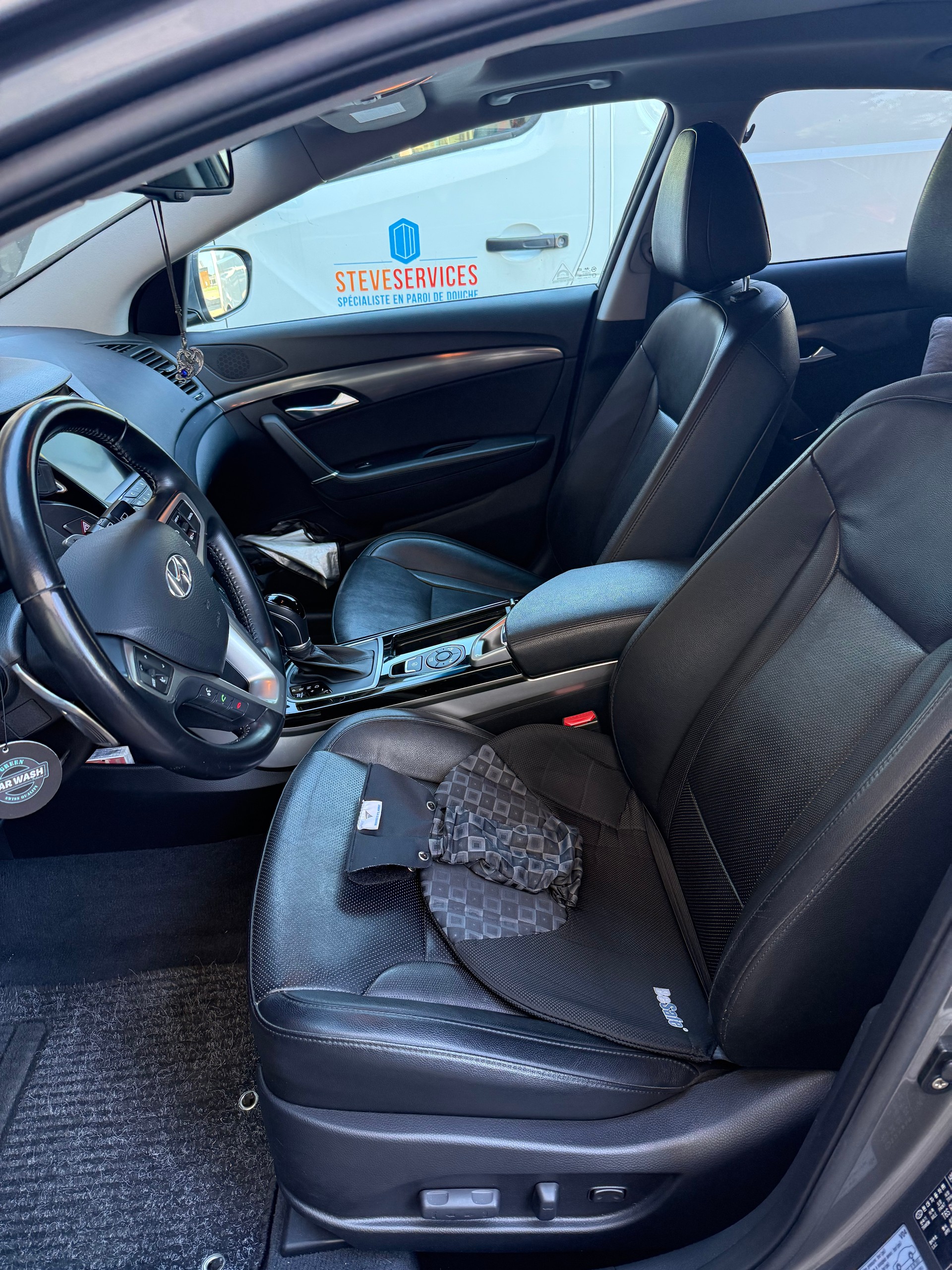 HYUNDAI 1.7 CRDi 136 Premium-image-5