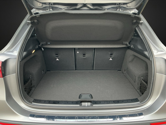 MERCEDES-BENZ GLA 200 Night Star 7G-D-image-11