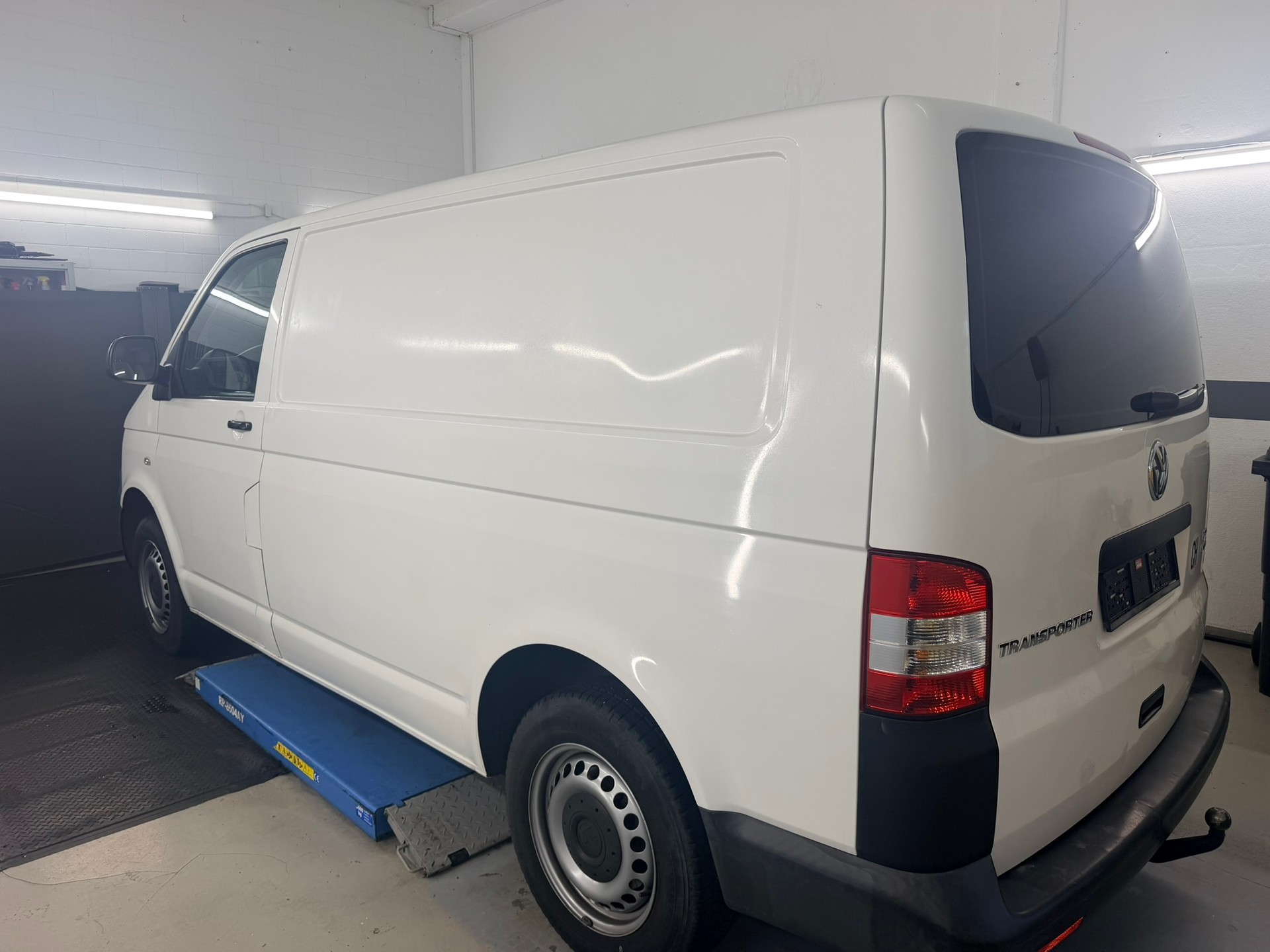 VW T5 2.0 TDI BMT-image-5