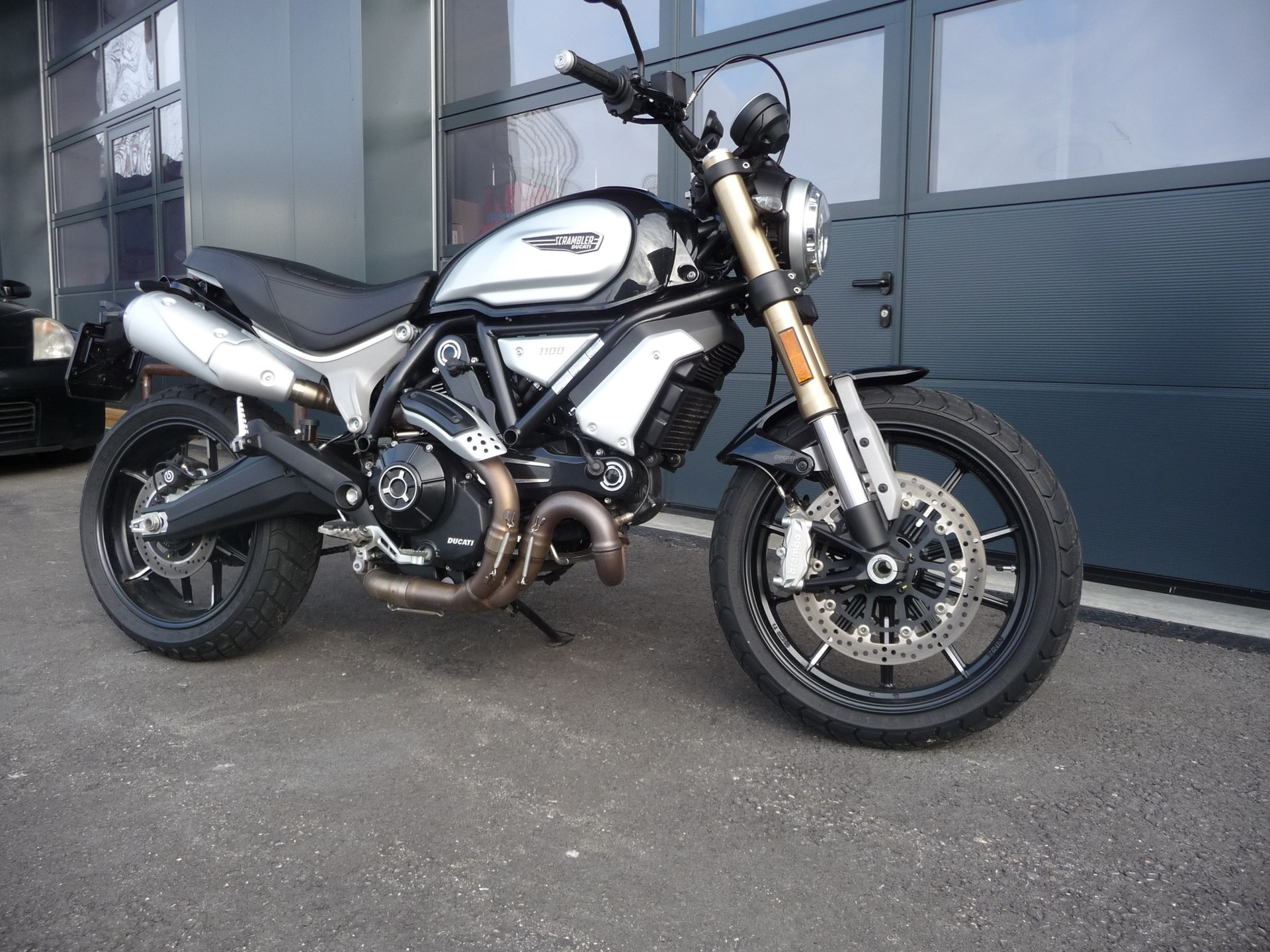DUCATI Scrambler 1100