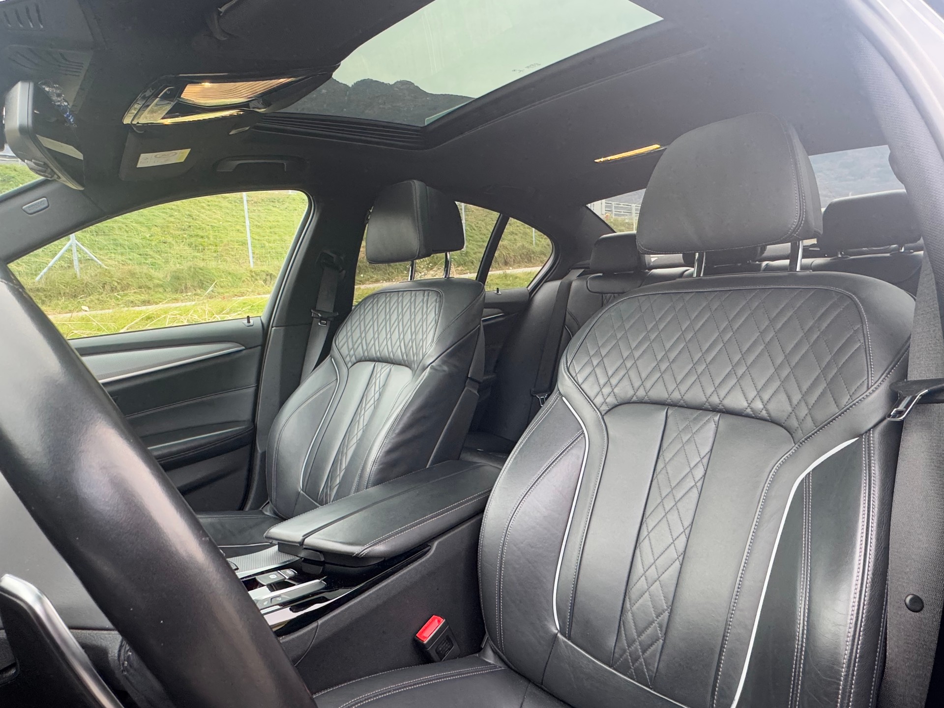 BMW M550d xDrive Steptronic-image-9