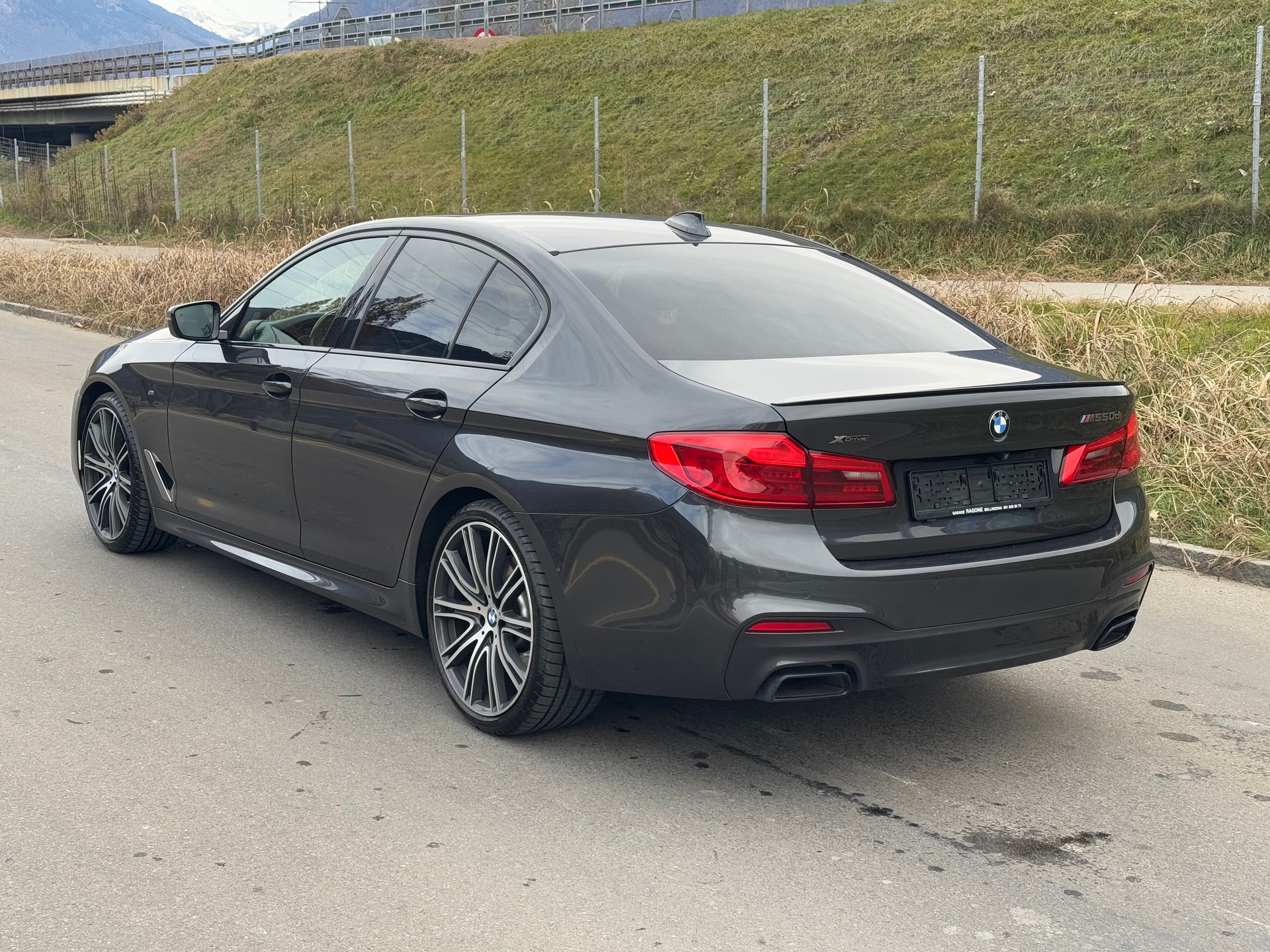 BMW M550d xDrive Steptronic-image-3